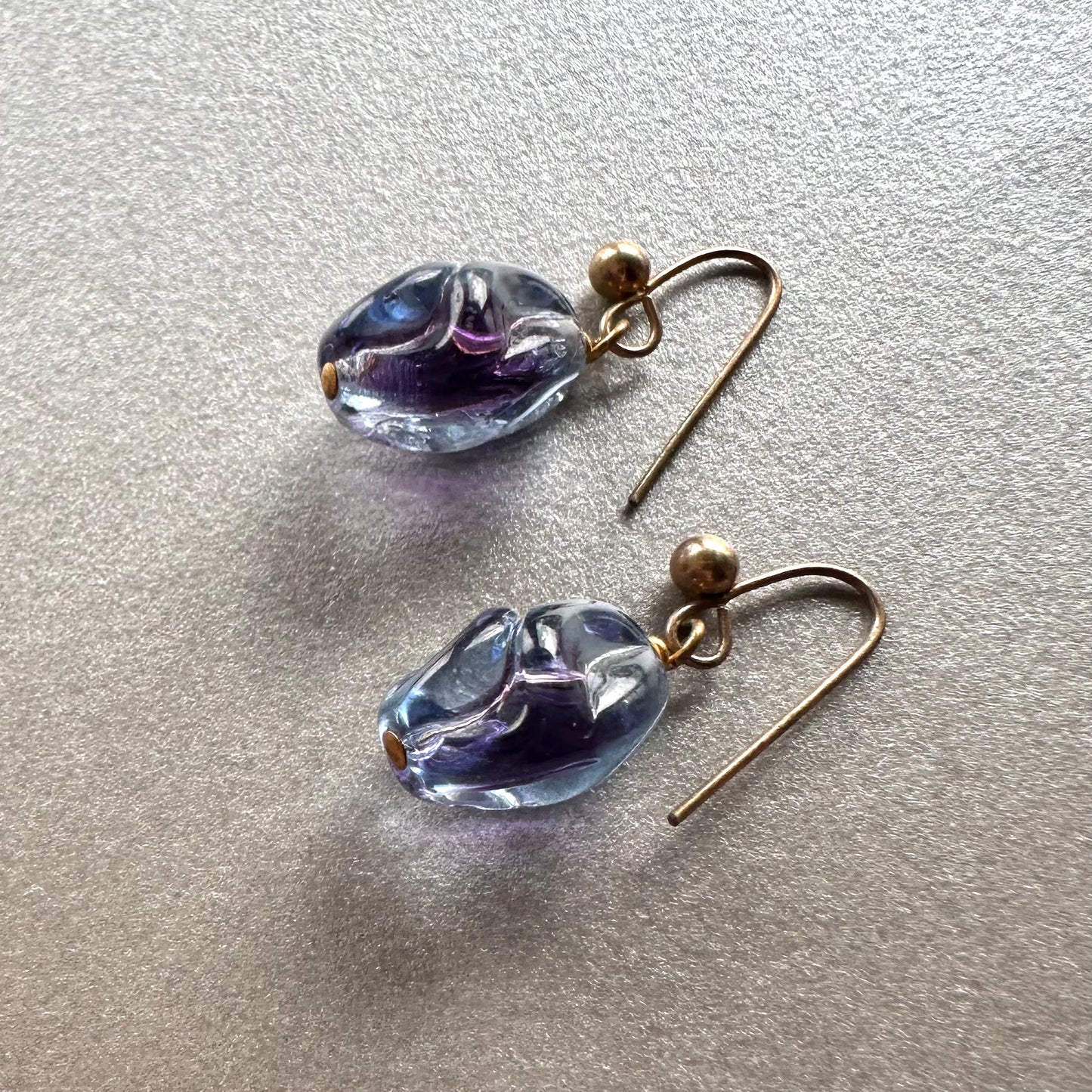 パープルカラーグラス ピアス