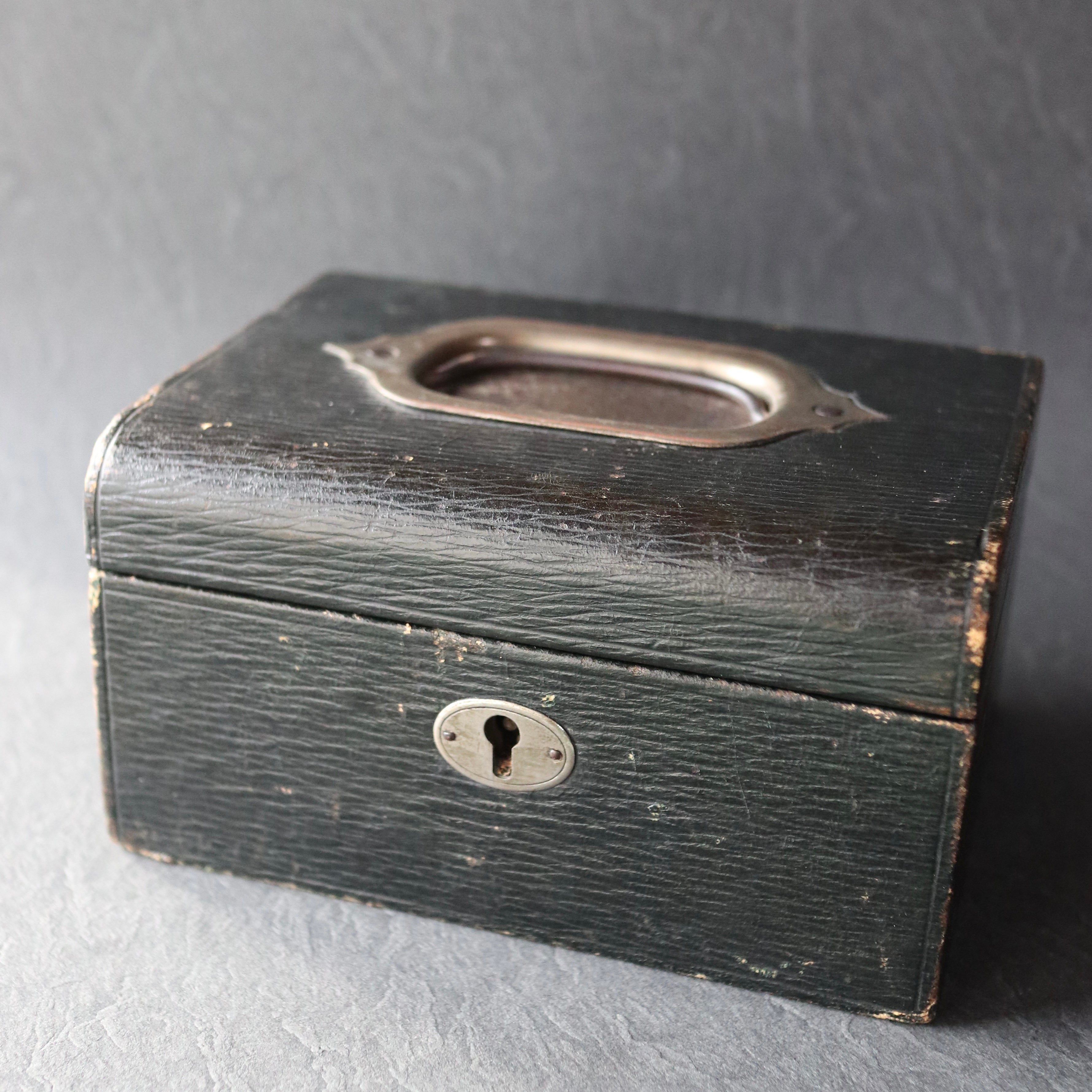 インテリア・雑貨｜サフィレット・マイクロモザイク・バタフライ