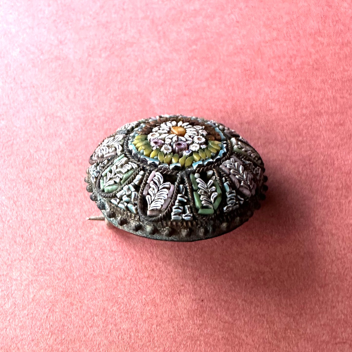 マイクロモザイク ラウンドブローチ②