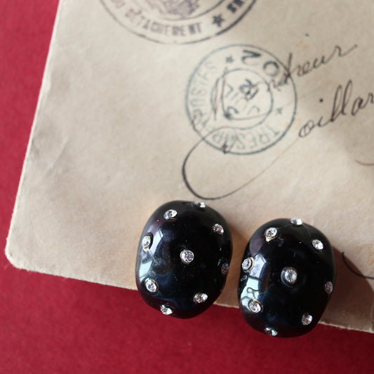 ブラックエナメル＆クリアグラス クリップオンイヤリング