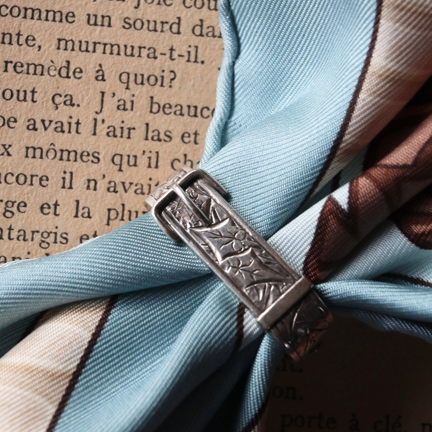 シルバー アイビー スカーフリング