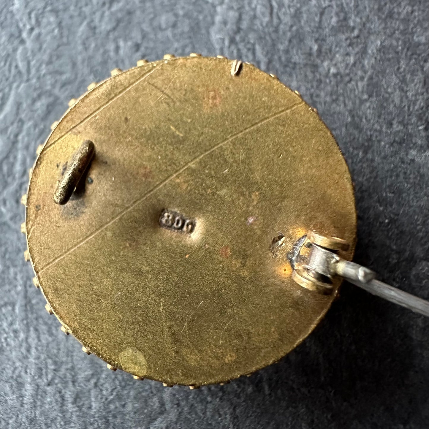 マイクロモザイク ラウンドブローチ①