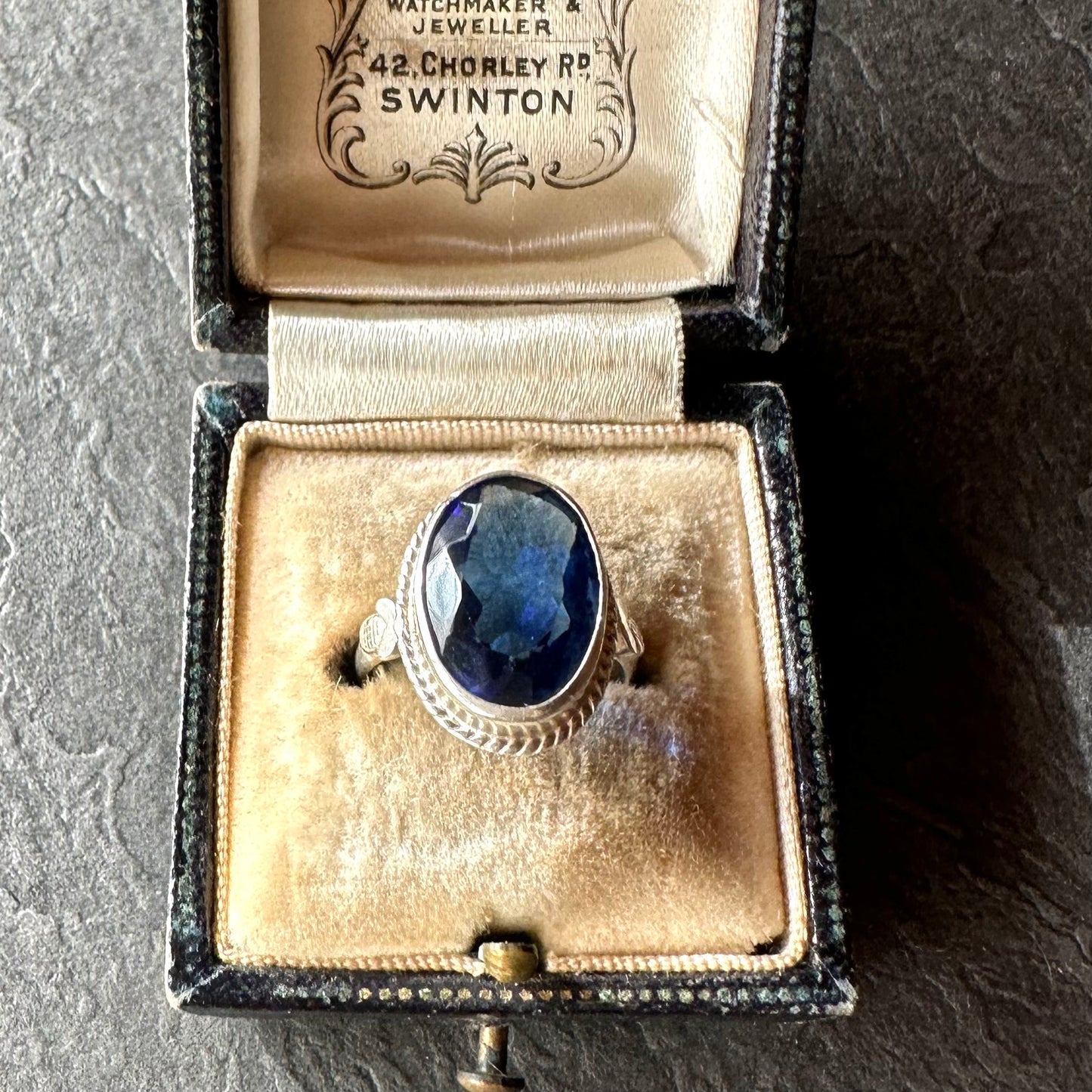 ロイヤルブルーカラーグラス ヴィンテージシルバーリング 8.5号