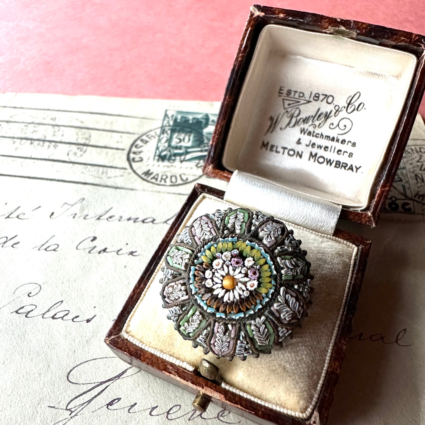 マイクロモザイク ラウンドブローチ②