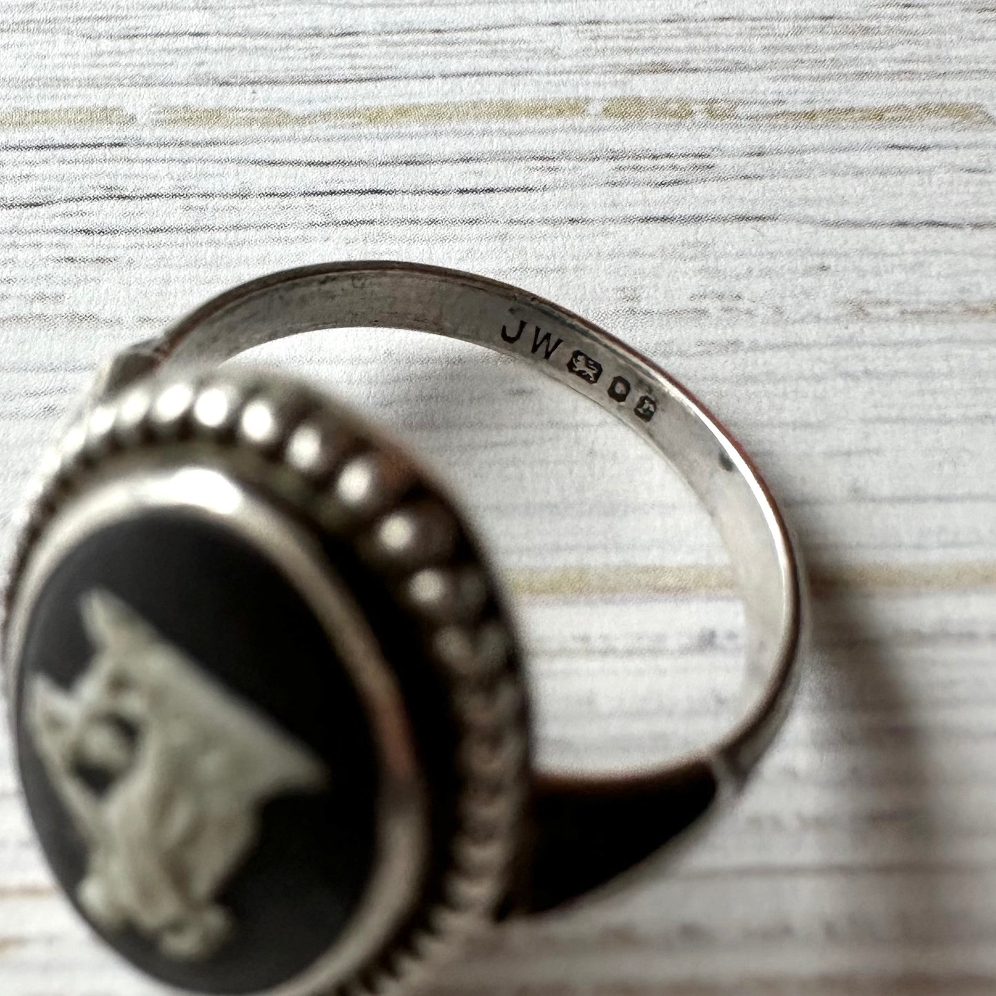 スターリングシルバー ウェッジウッド リング ブラック1972年 ロンドン 13号