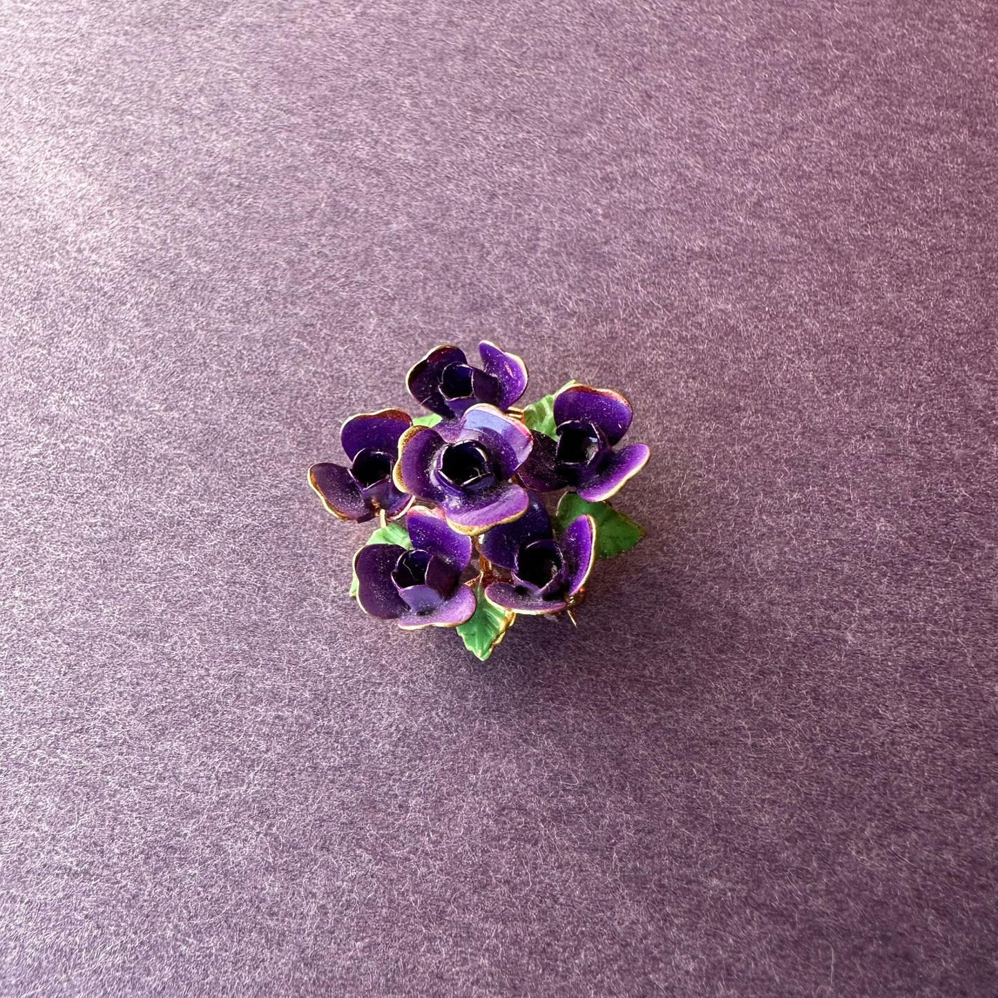 ヴィンテージ スミレ ブローチ