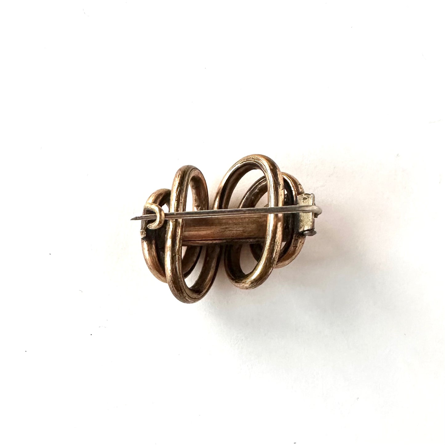 ヴィクトリアン ノット ブローチ