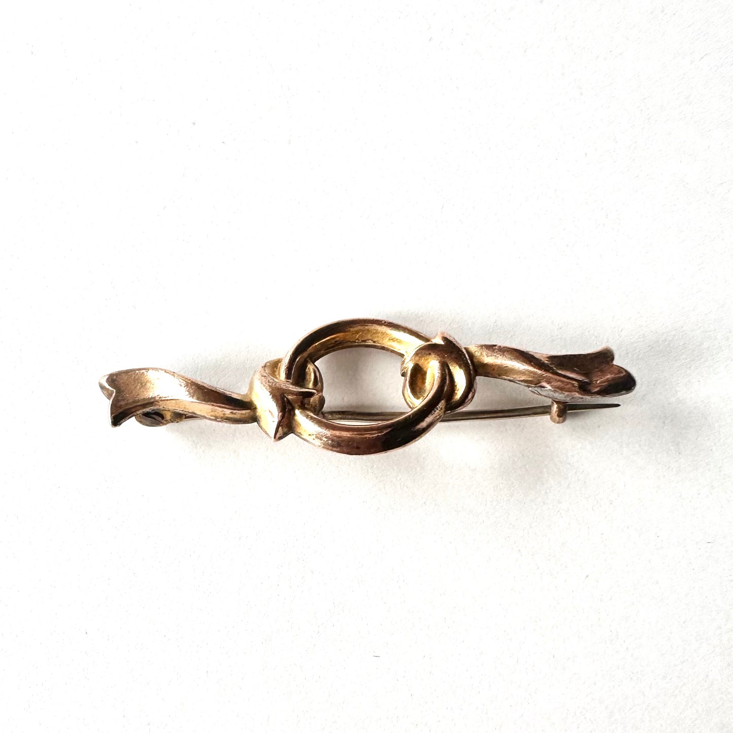 アンティーク リボンモチーフ ブローチ