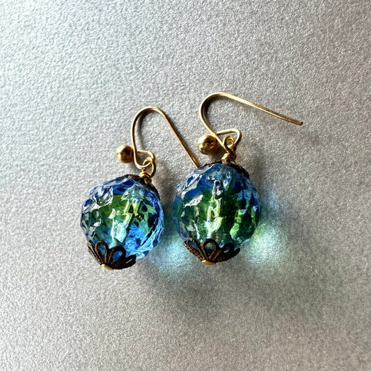 バイカラー アンティークビーズ ピアス