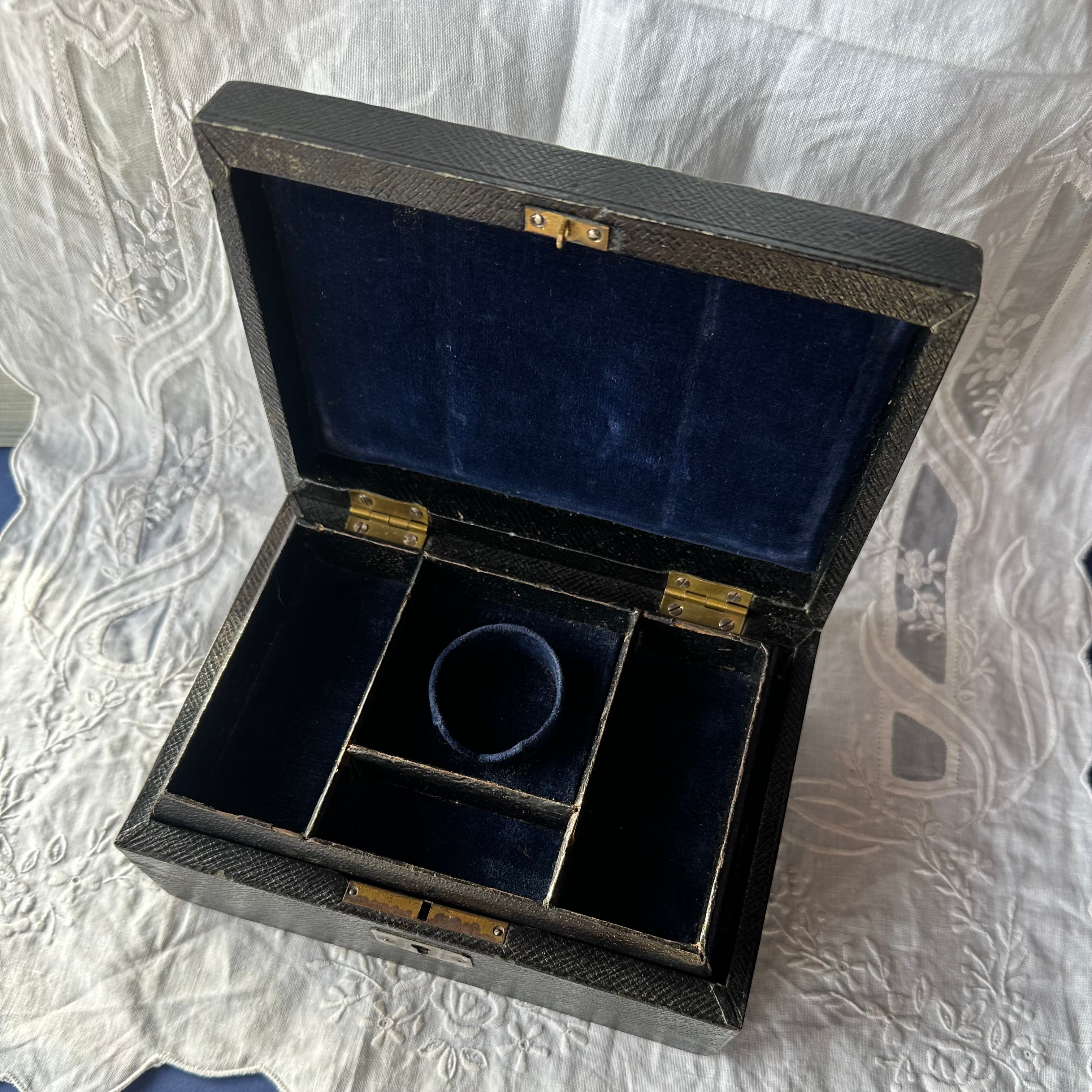 52156299-145D-4AFD-8C44-