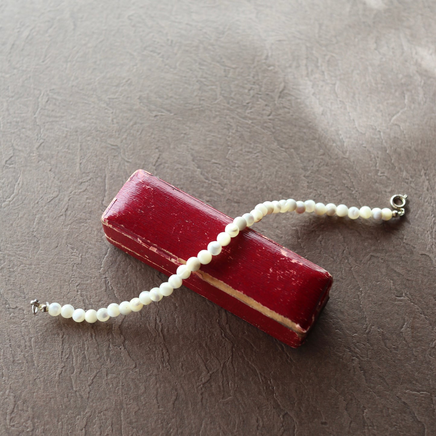 マザーオブパール ブレスレット