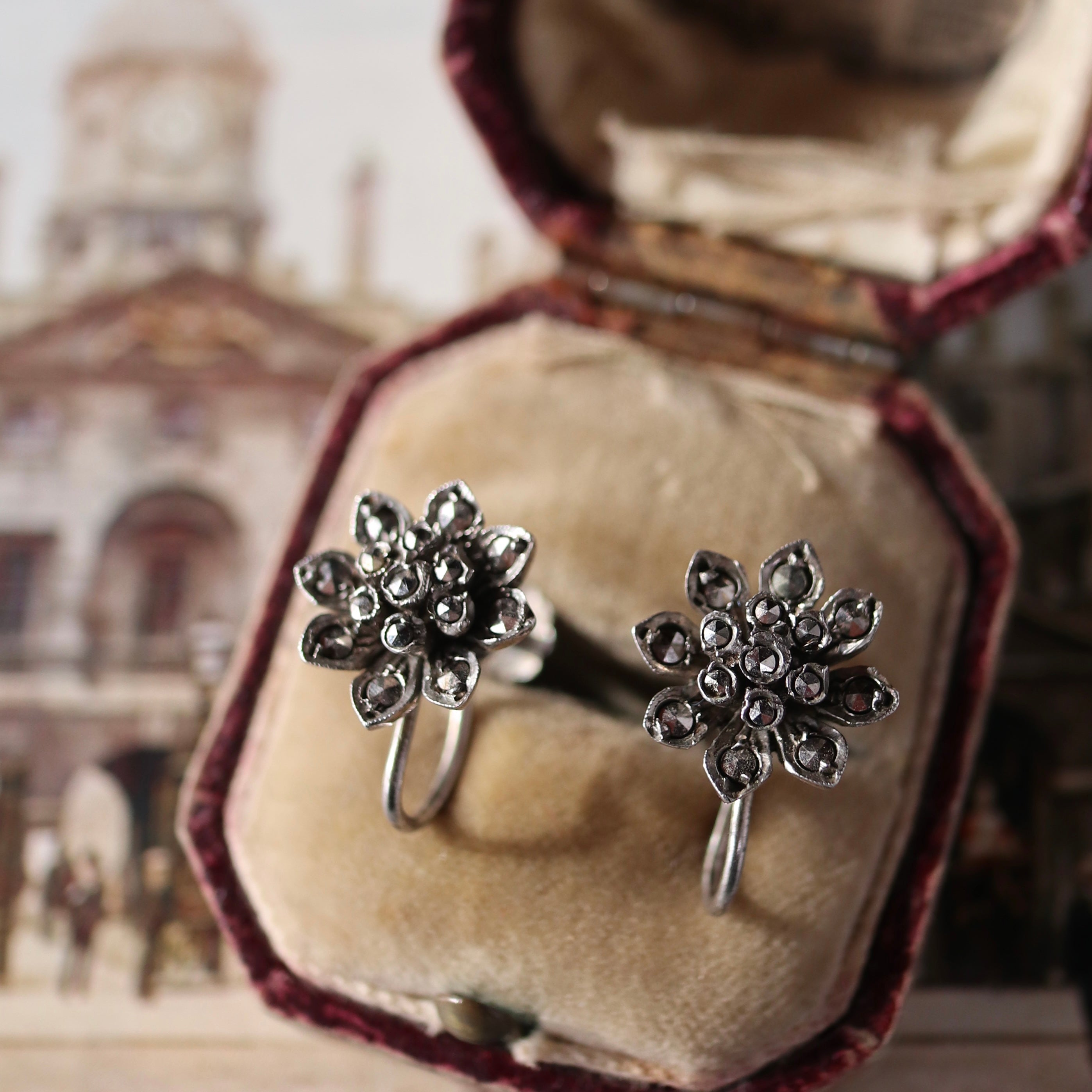 シルバー＆マーカサイト フラワーイヤリング – Amelie Antique