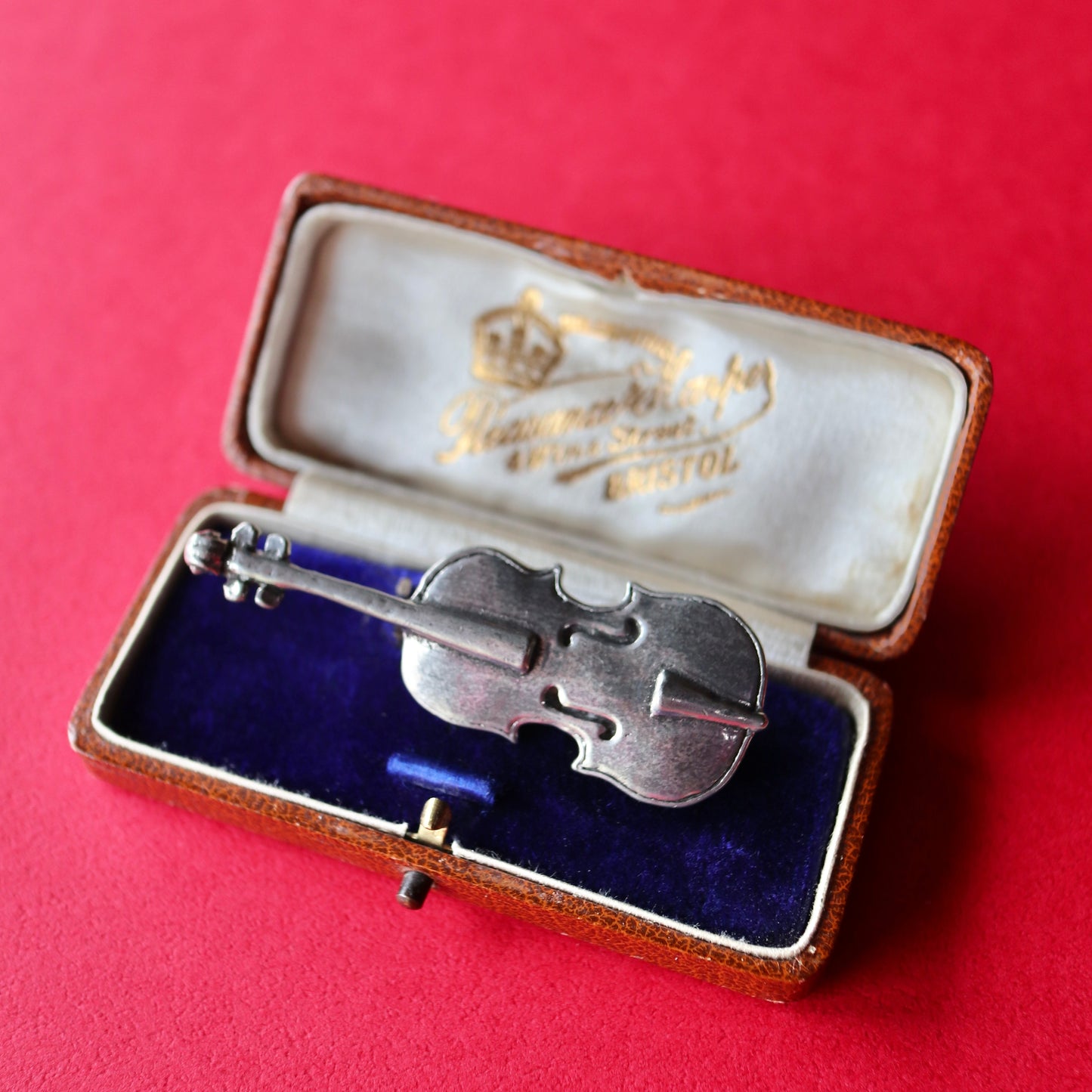 Albany Pewter バイオリン ブローチ