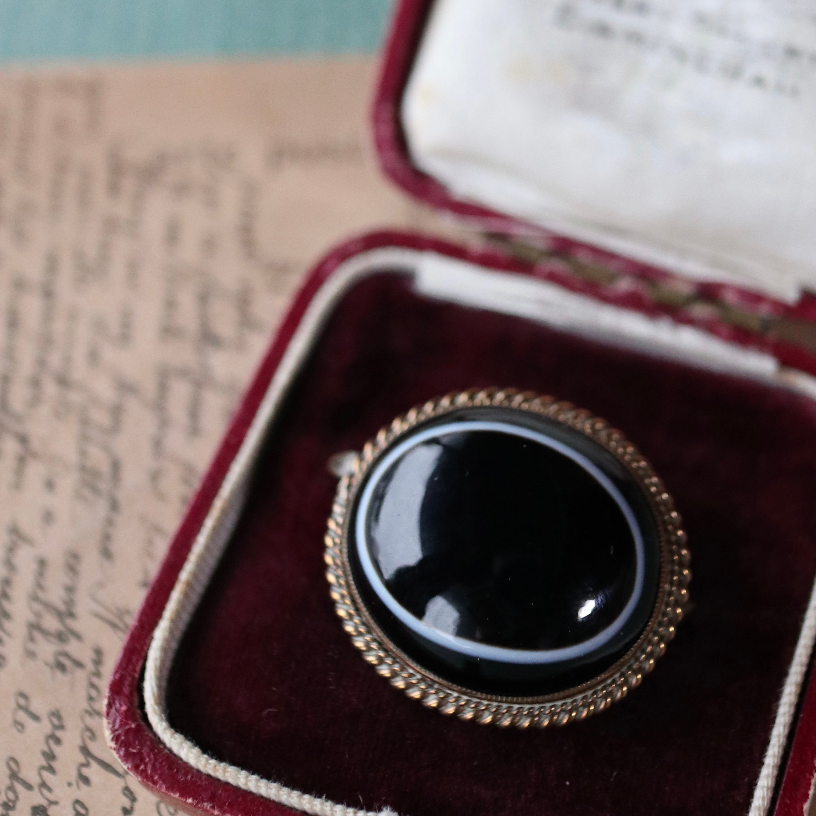 ヴィンテージ　 ブローチ２点＆ネックレス＆リング４点セット ヴィンテージ ブローチ2点＆ネックレス＆リング4点セット