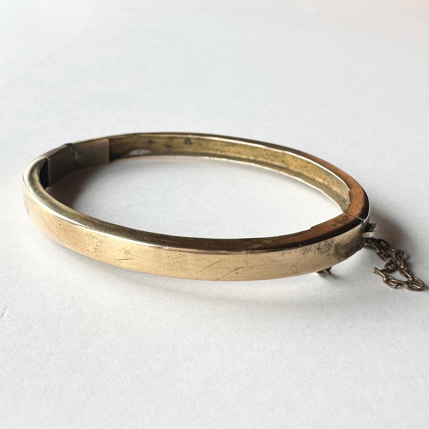 ロールドゴールド アンティーク バングル