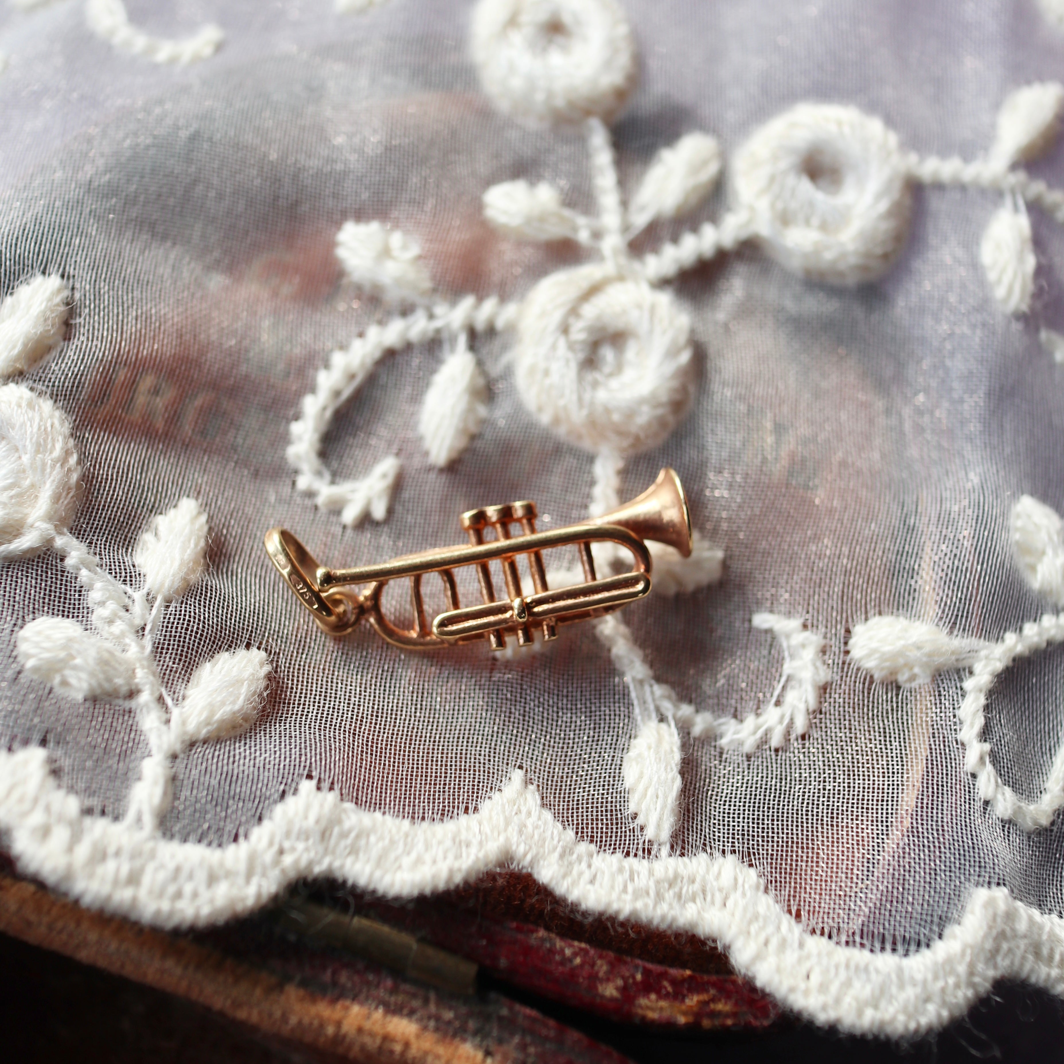 チャーム｜サフィレット・マイクロモザイク・バタフライウィング等の