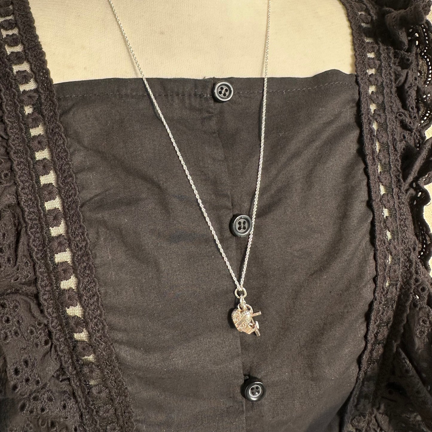 ハート＆クロス＆アンカー ヴィンテージシルバーチャーム