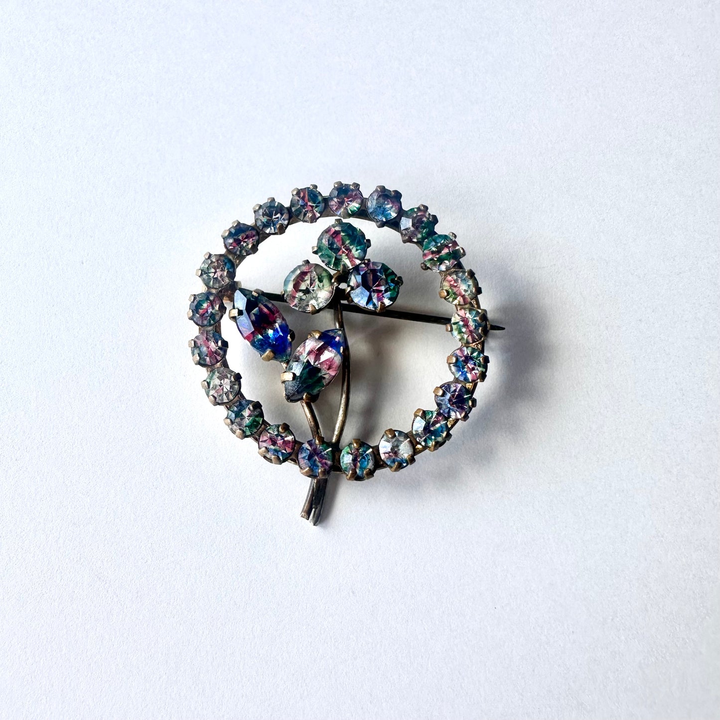 アイリスグラス サークルブローチ