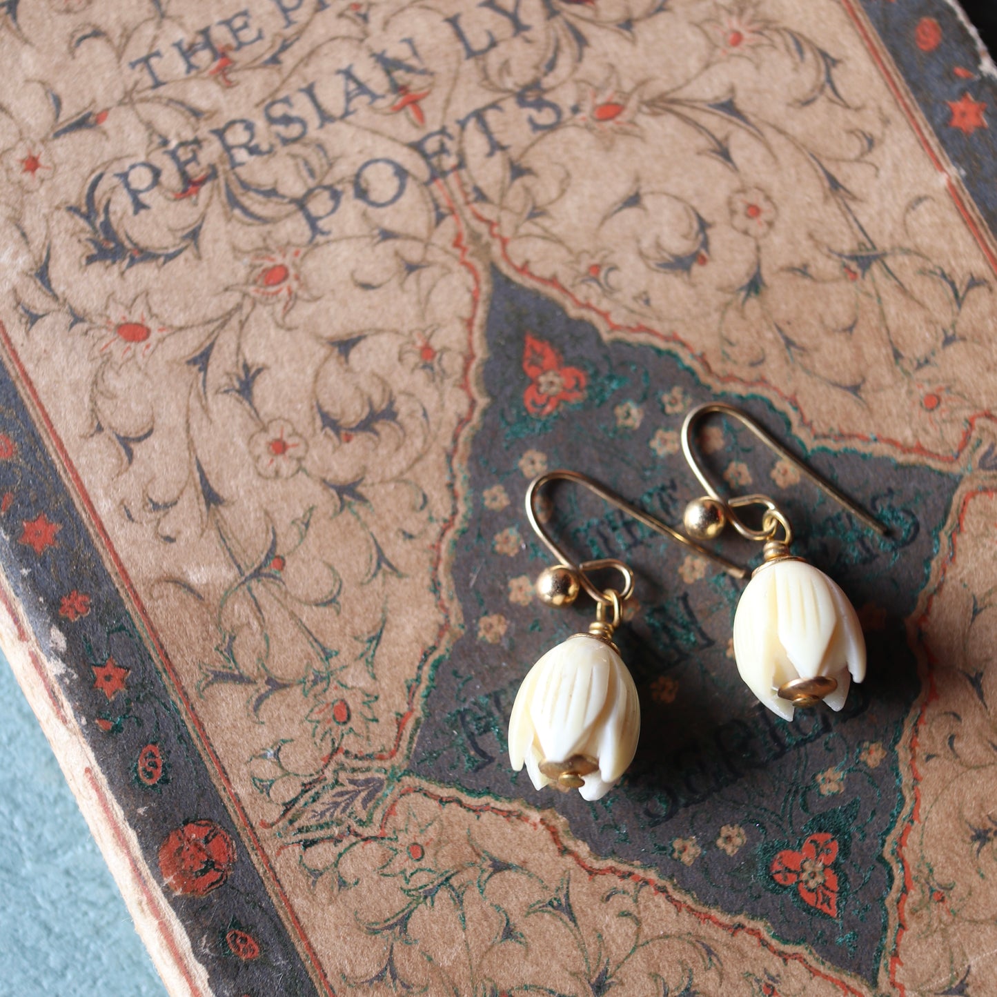 すずらん アンティークパーツ ピアス