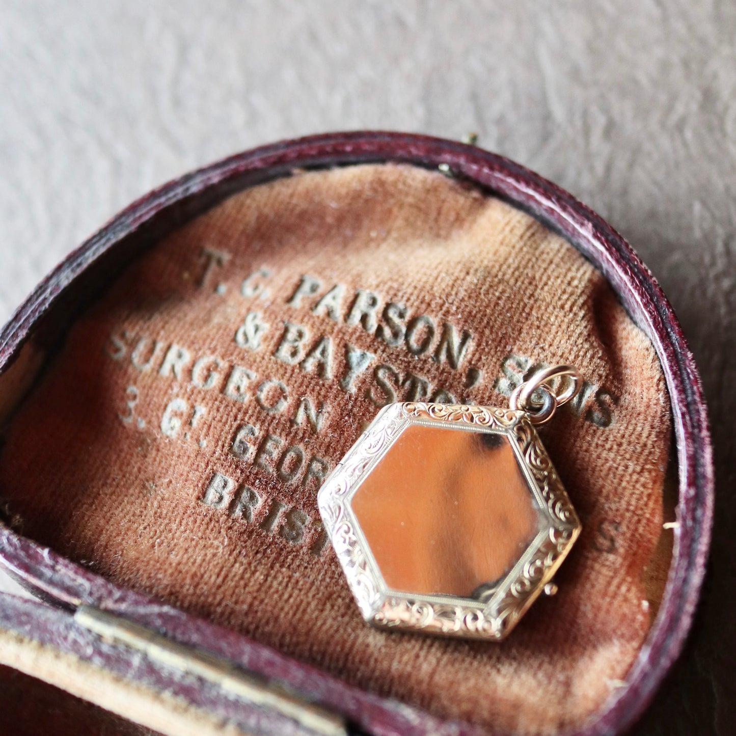 アンティークロケット ヘキサゴン