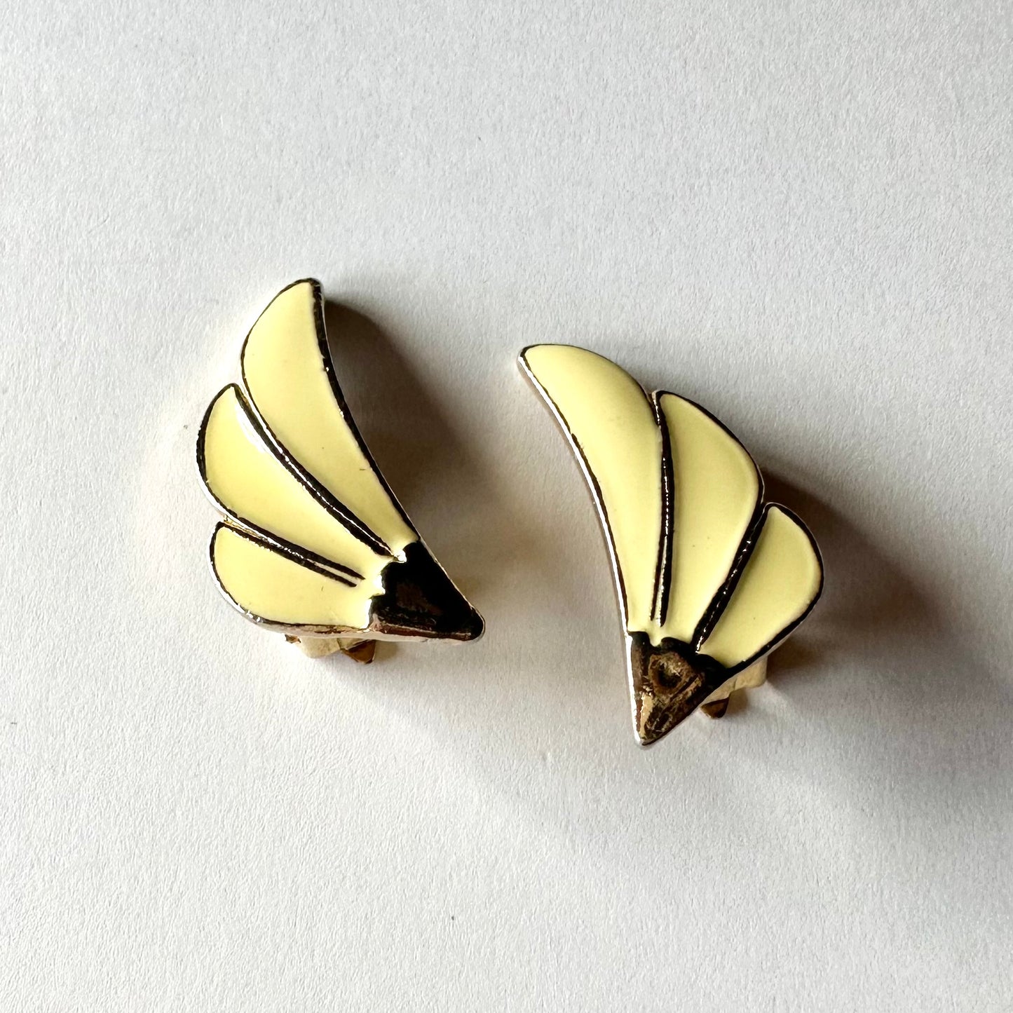 イエロー フェザー イヤリング