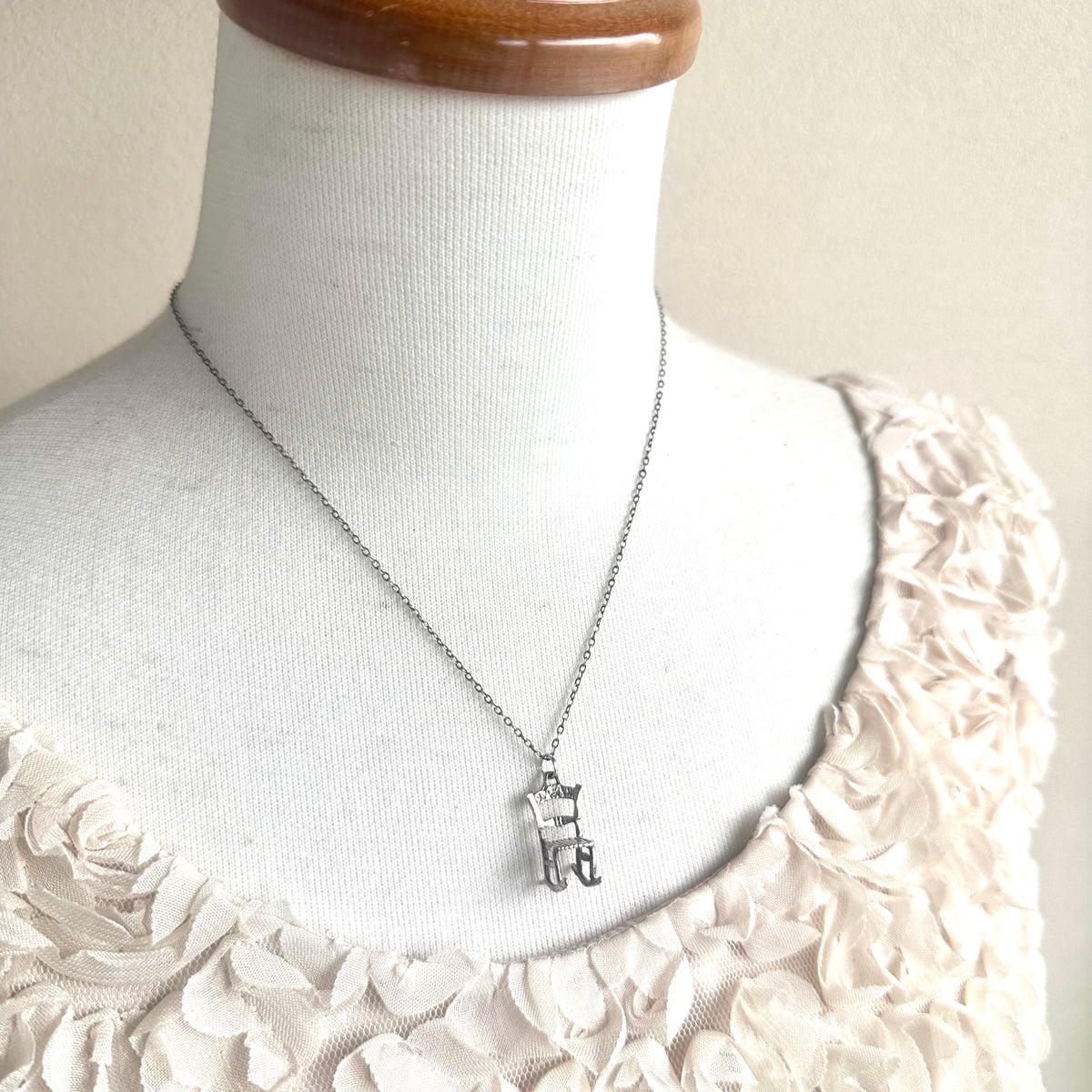 ロッキングチェア ヴィンテージシルバーチャーム