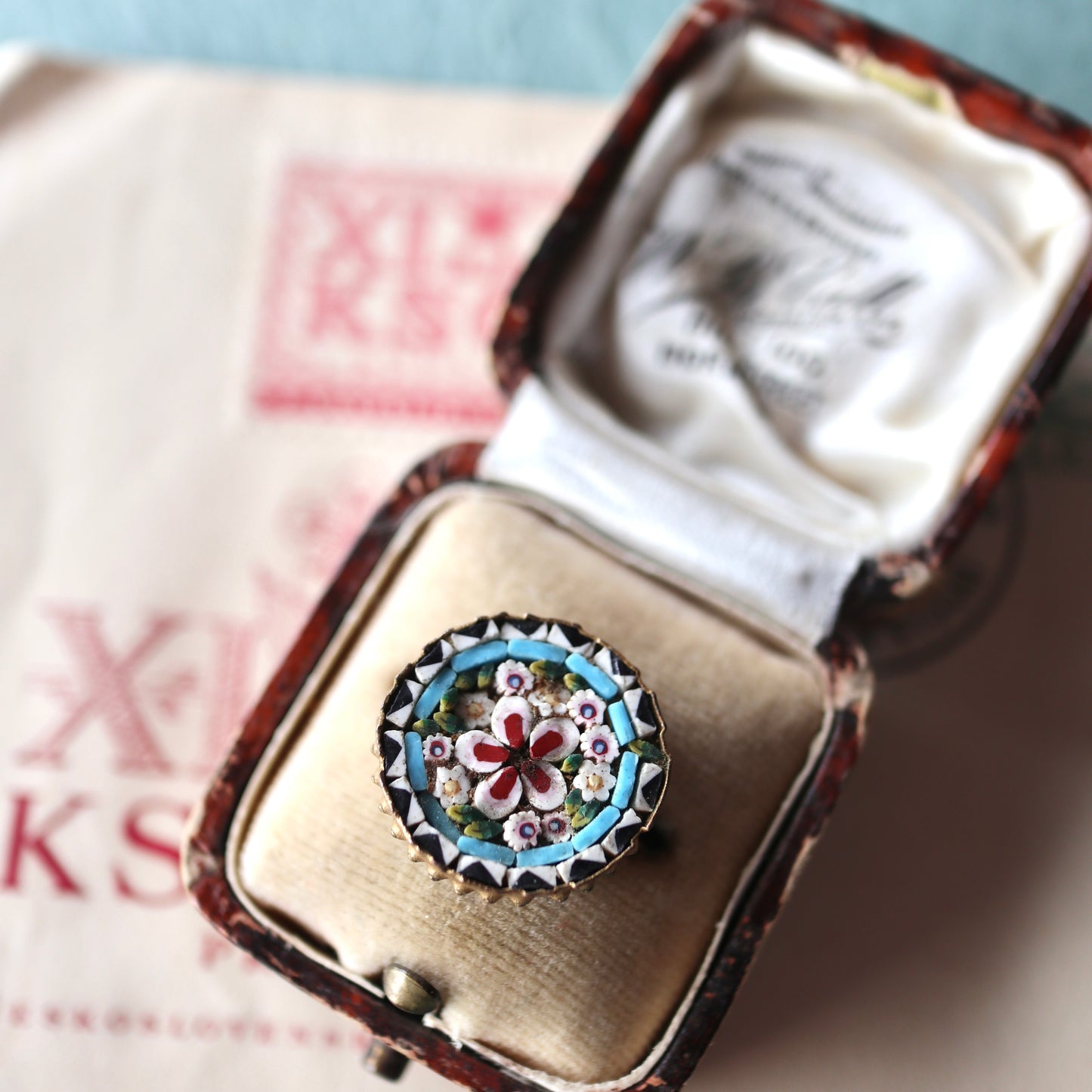 マイクロモザイク ラウンドブローチ④