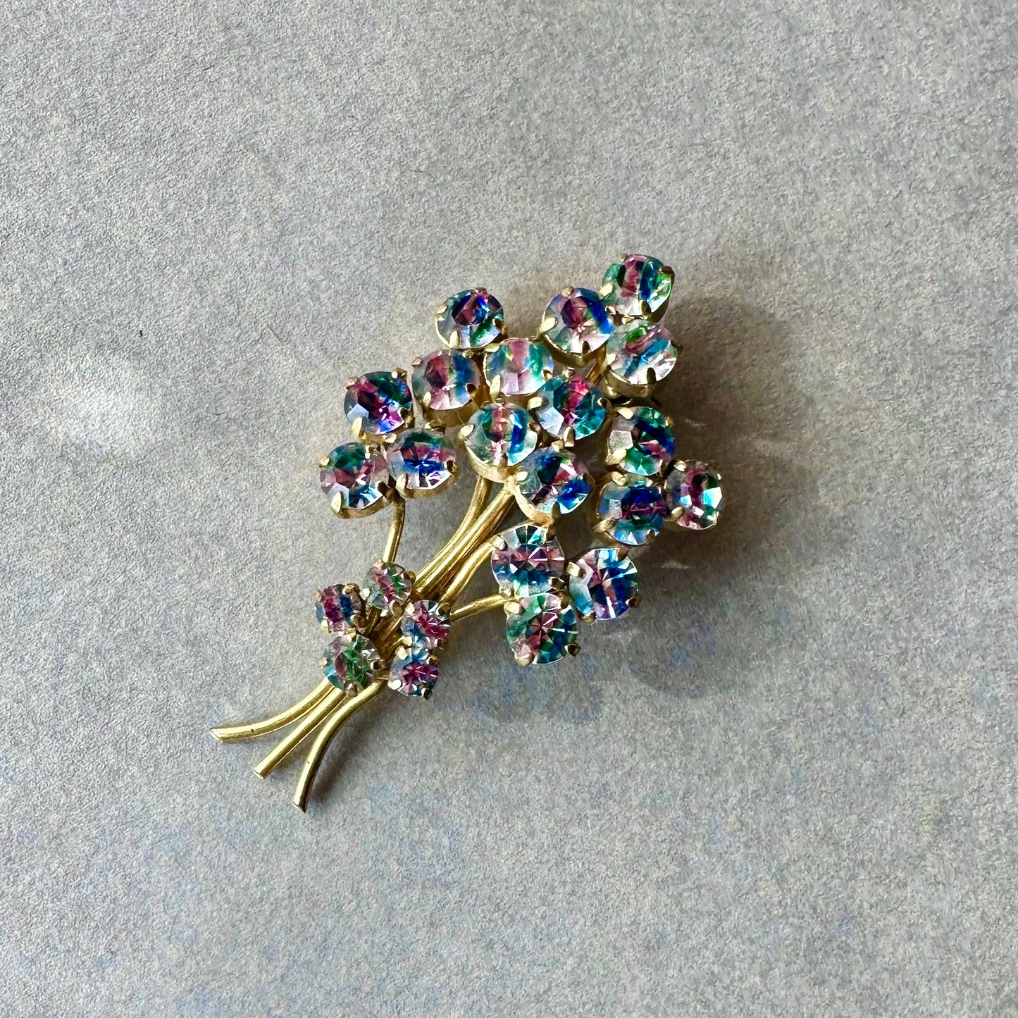 アイリスグラス フラワーブーケブローチ