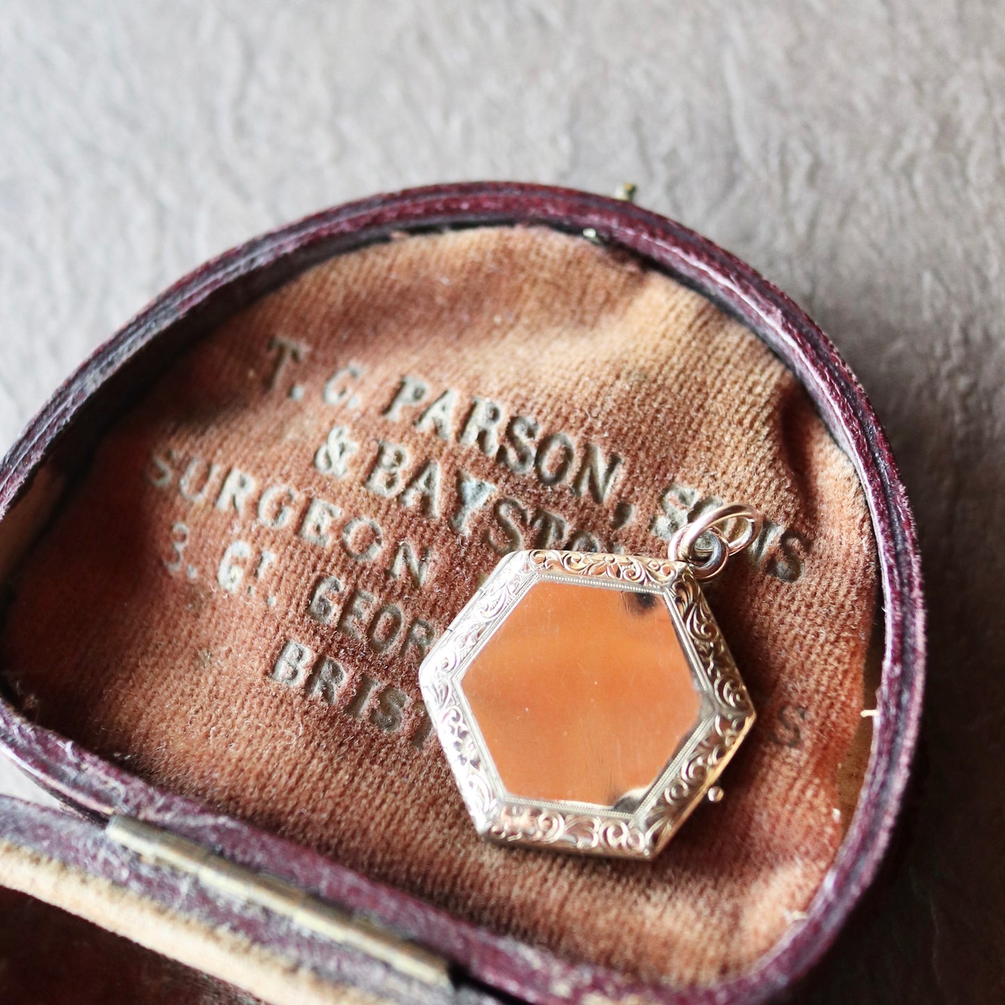 アンティークロケット ヘキサゴン