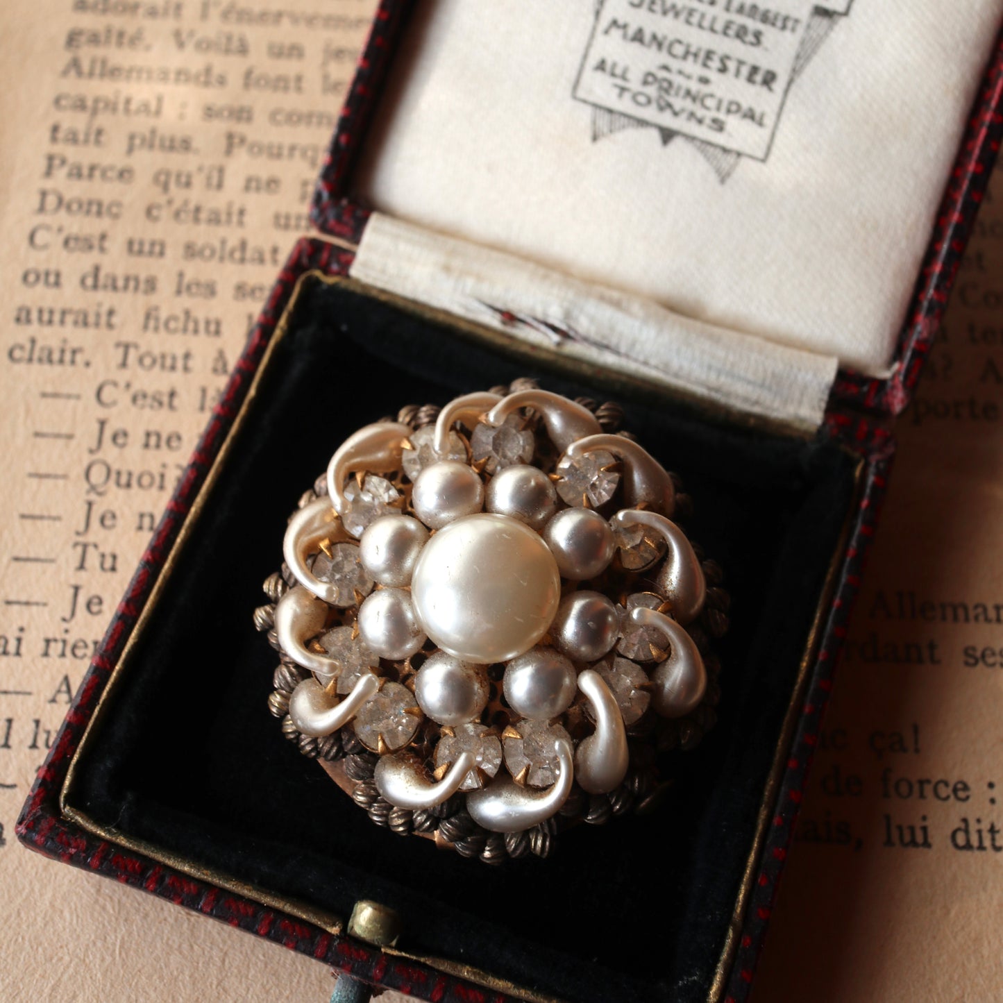 アンティーク グラスパール クラスターブローチ