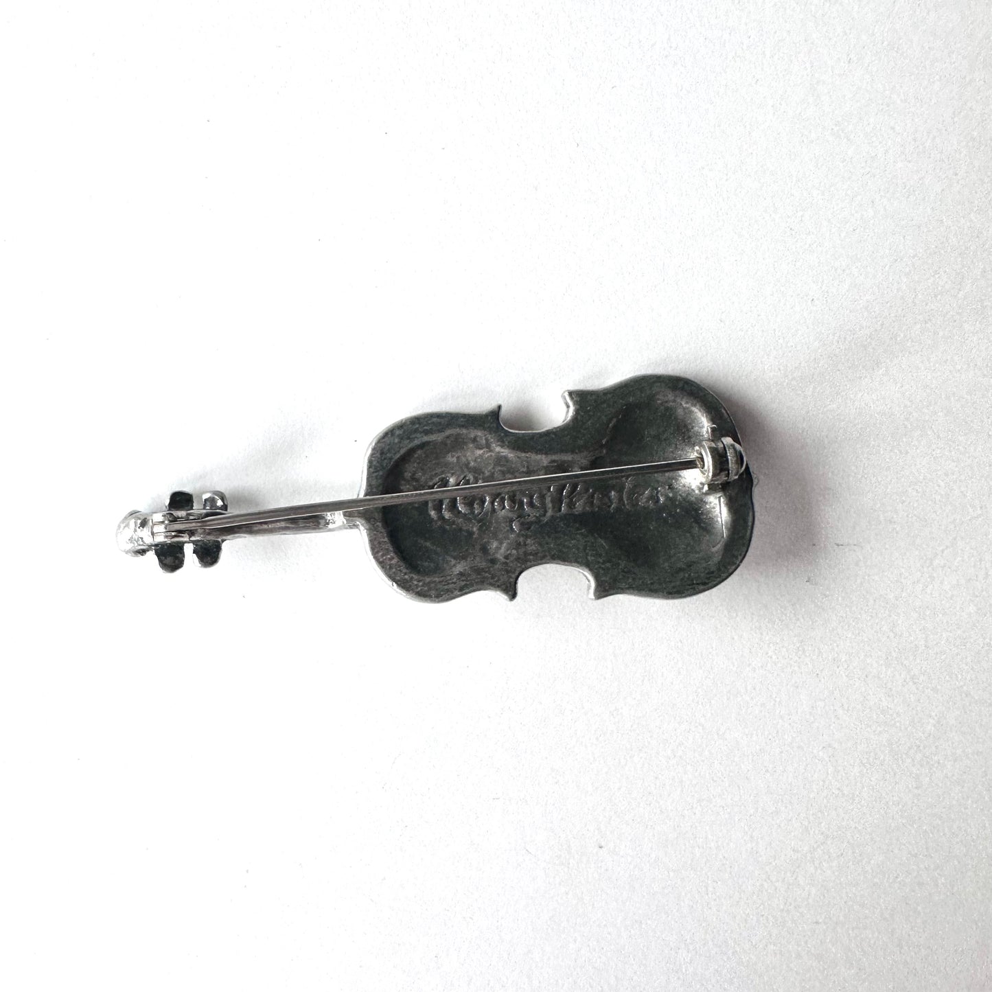 Albany Pewter バイオリン ブローチ