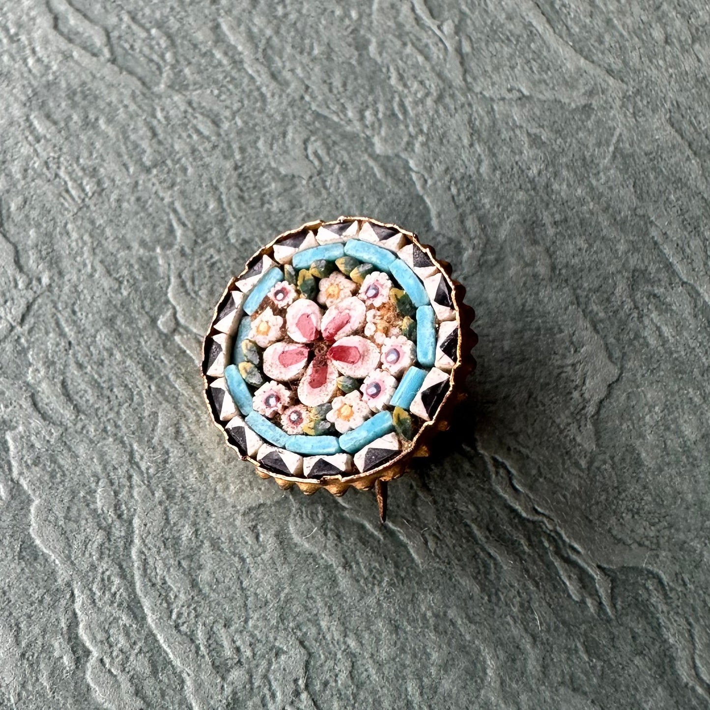 マイクロモザイク ラウンドブローチ④