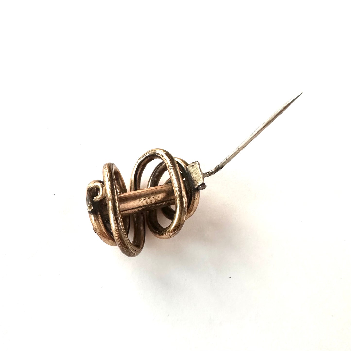 ヴィクトリアン ノット ブローチ