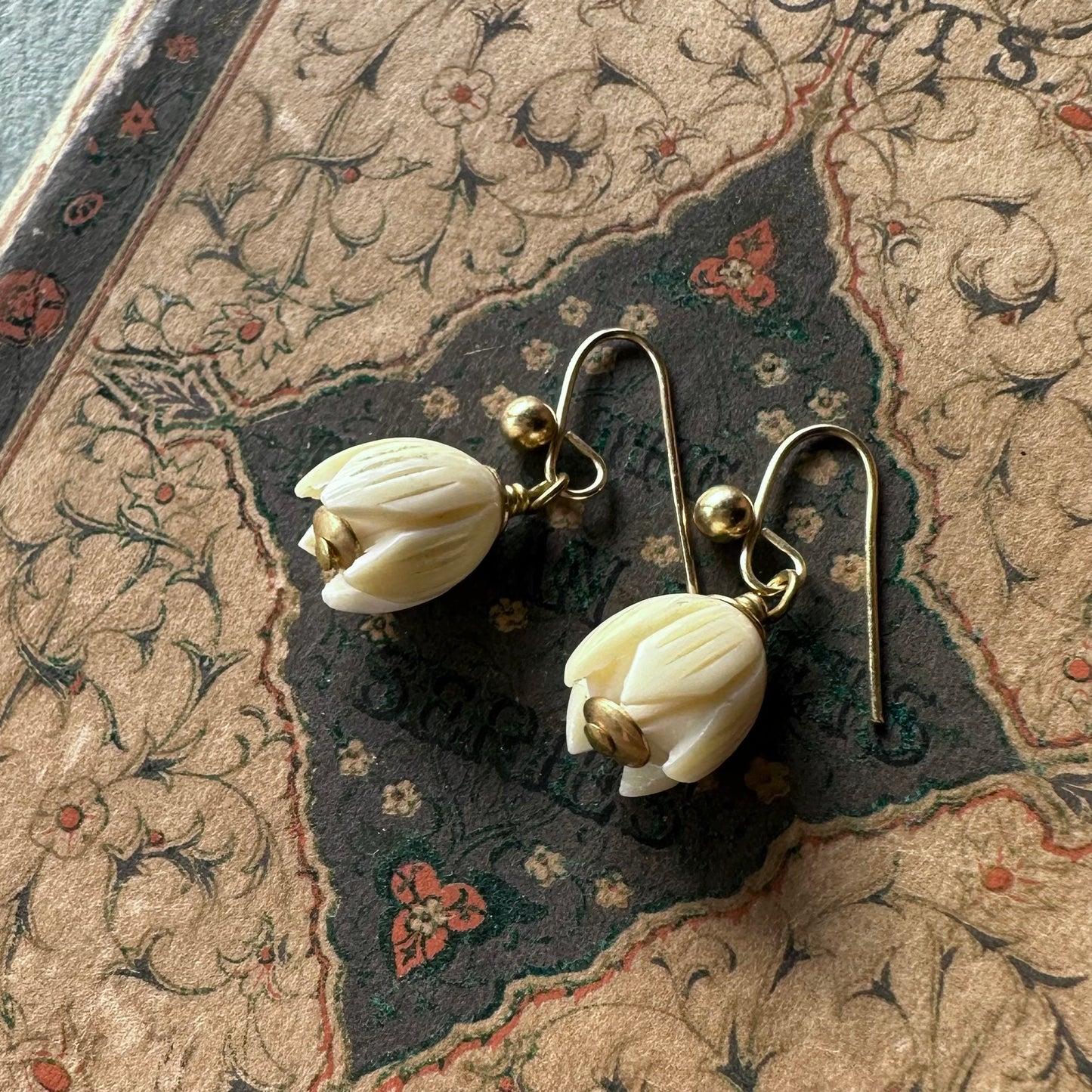 すずらん アンティークパーツ ピアス