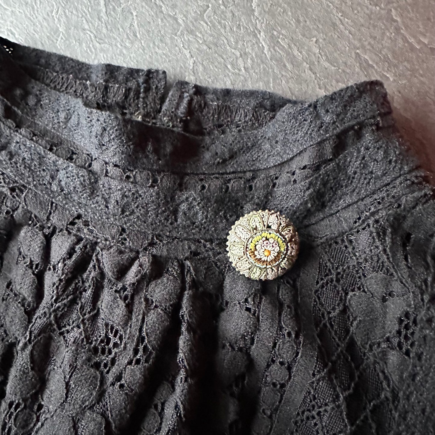 マイクロモザイク ラウンドブローチ②