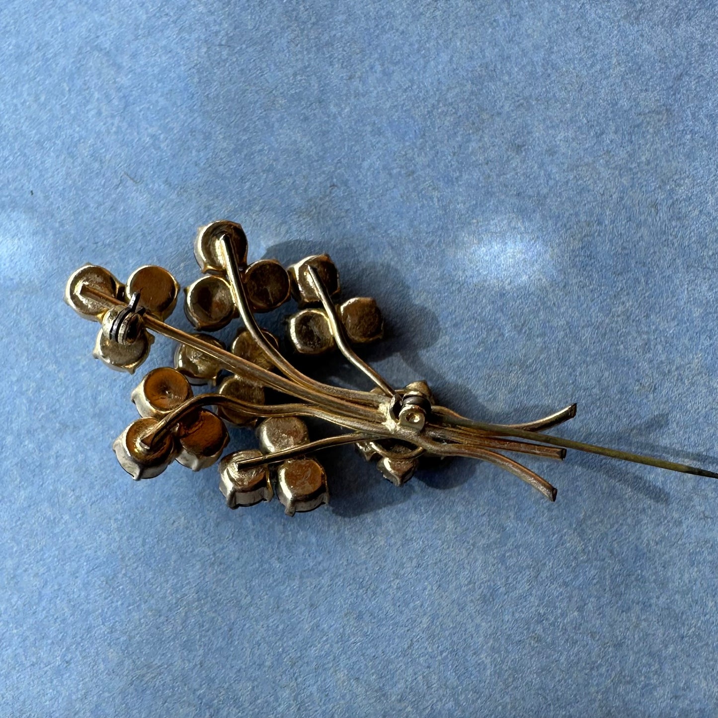 アイリスグラス フラワーブーケブローチ