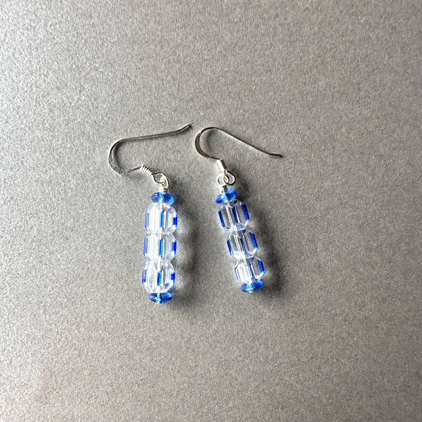 ブルー＆クリア バイカラーグラス ピアス