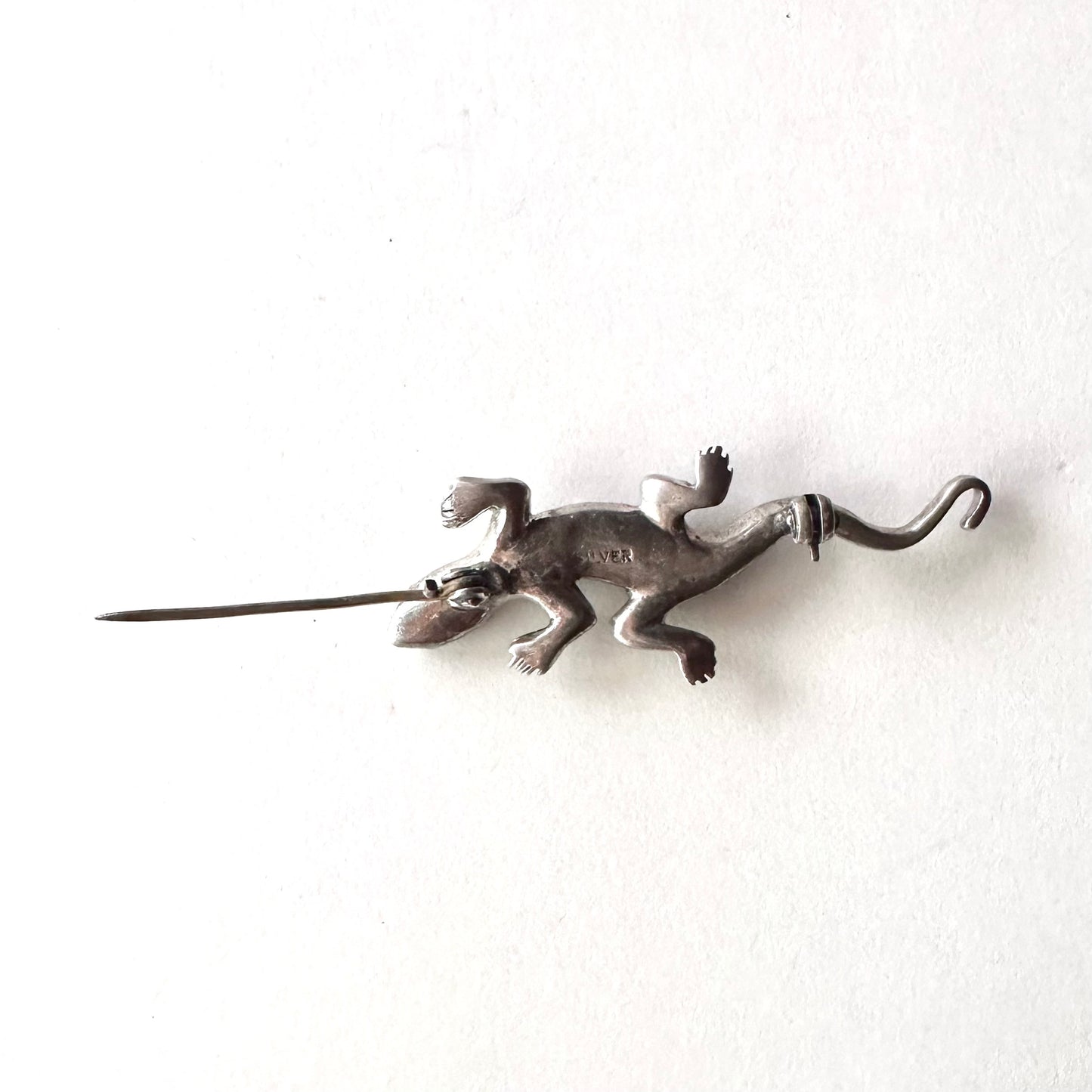 グリーンアイ＆マーカサイト リザード ブローチ