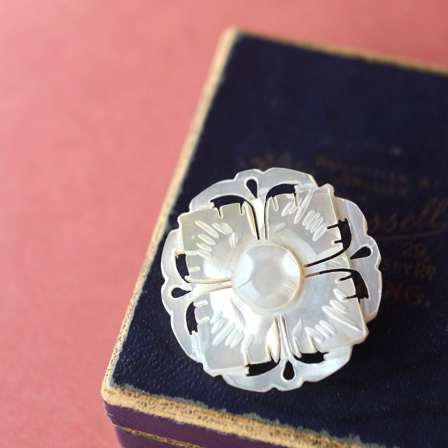 ベツレヘムパール ブローチ