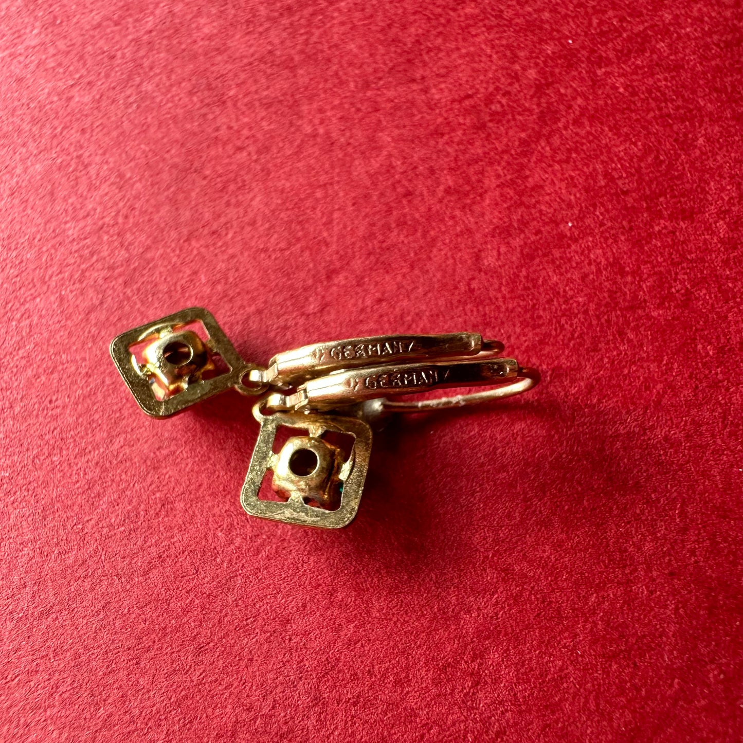 ドイツヴィンテージ グリーンカラーグラス ピアス