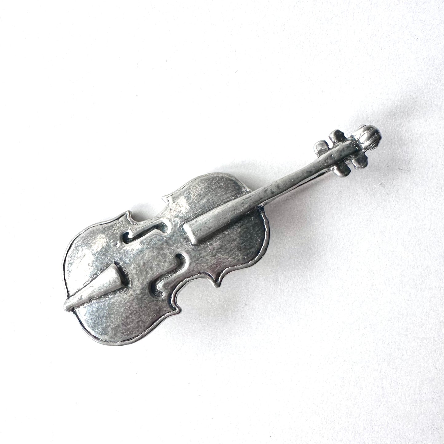 Albany Pewter バイオリン ブローチ