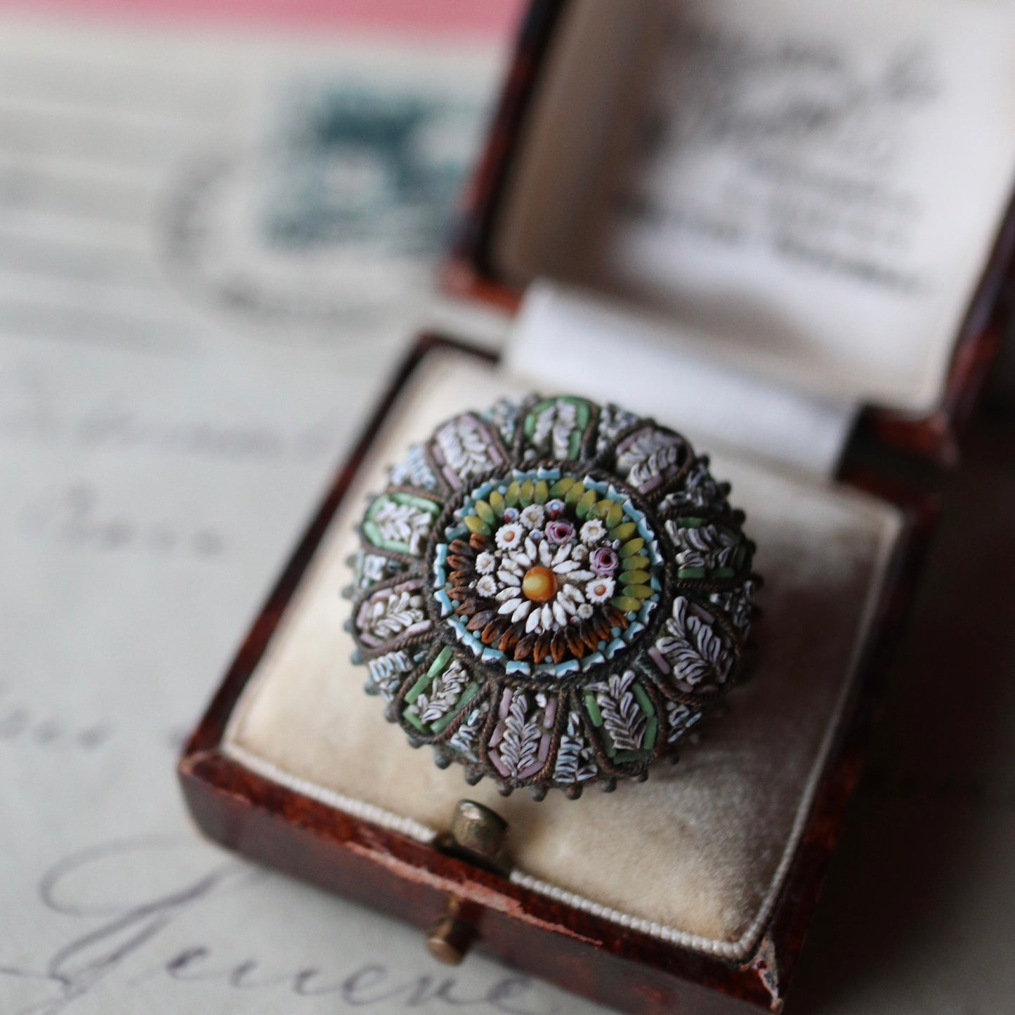 マイクロモザイク ラウンドブローチ②