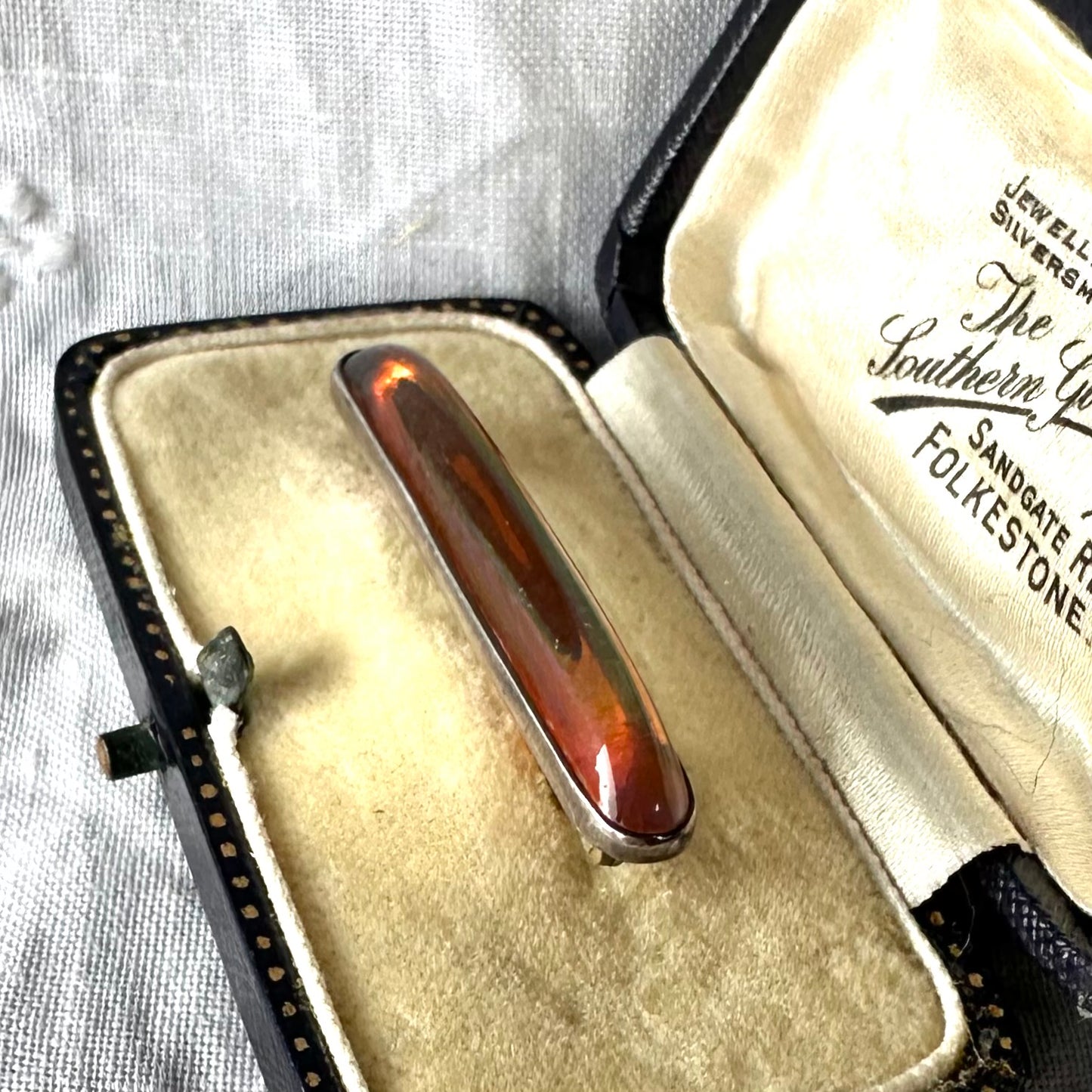 ドラゴンズブレス バーブローチ