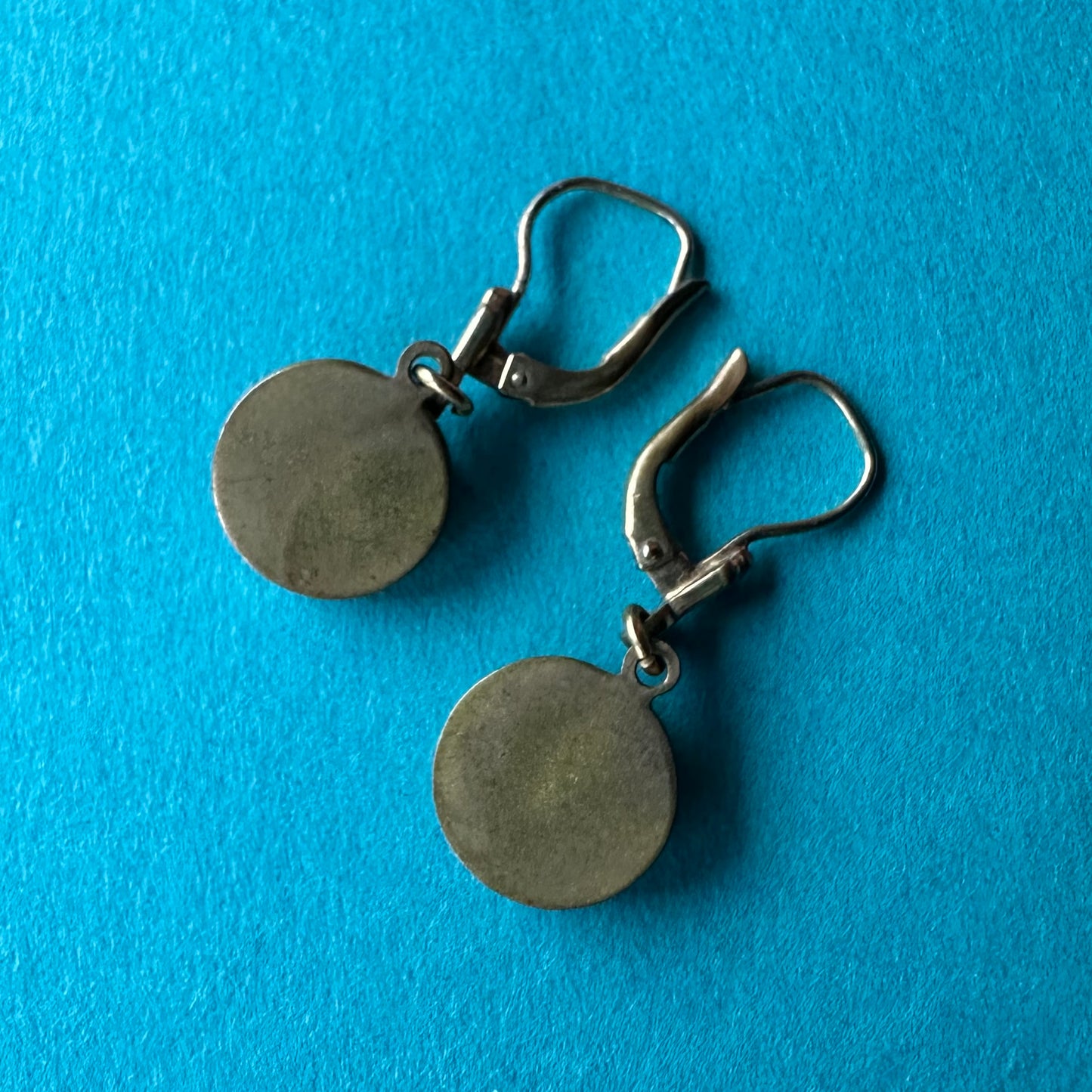 ロールドゴールド シェルカメオ レバーフック ピアス