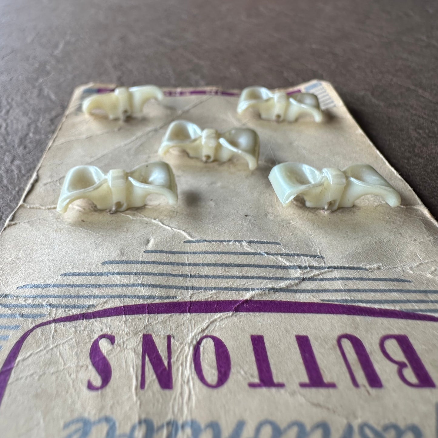 ヴィンテージリボン ボタン(5個セット) MADE IN ENGLAND