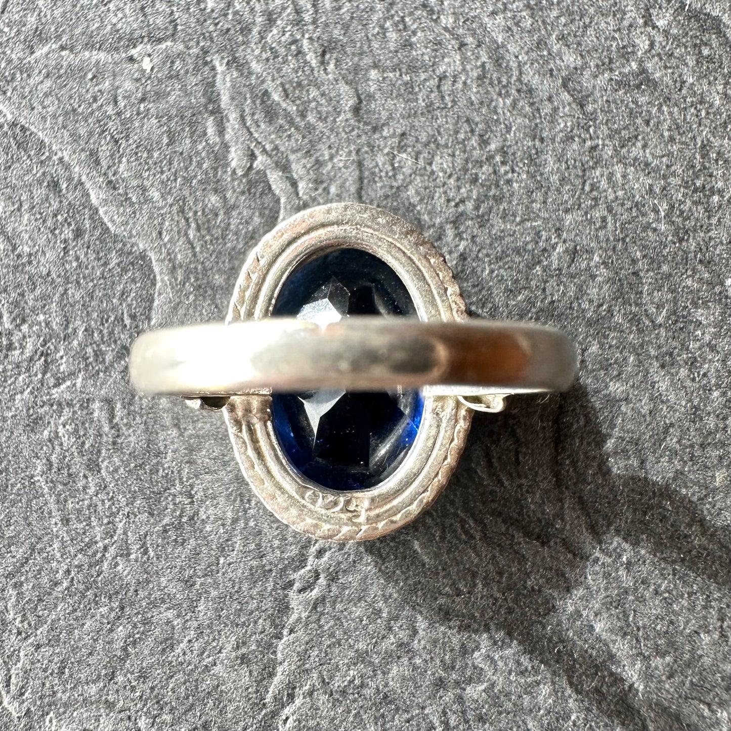 ロイヤルブルーカラーグラス ヴィンテージシルバーリング 8.5号