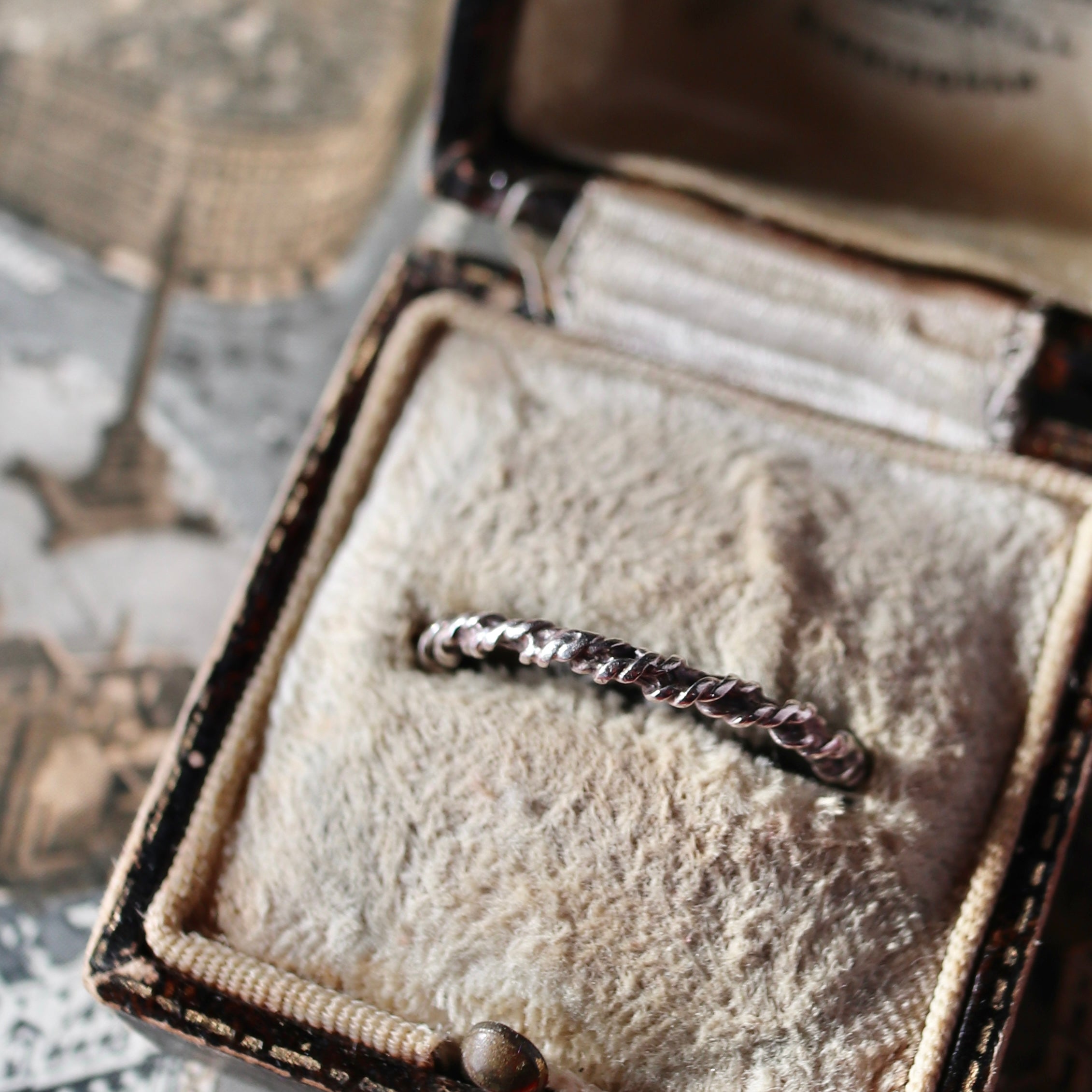 アンティーク サフィレット リング 指輪 フロスト JBB ナベット