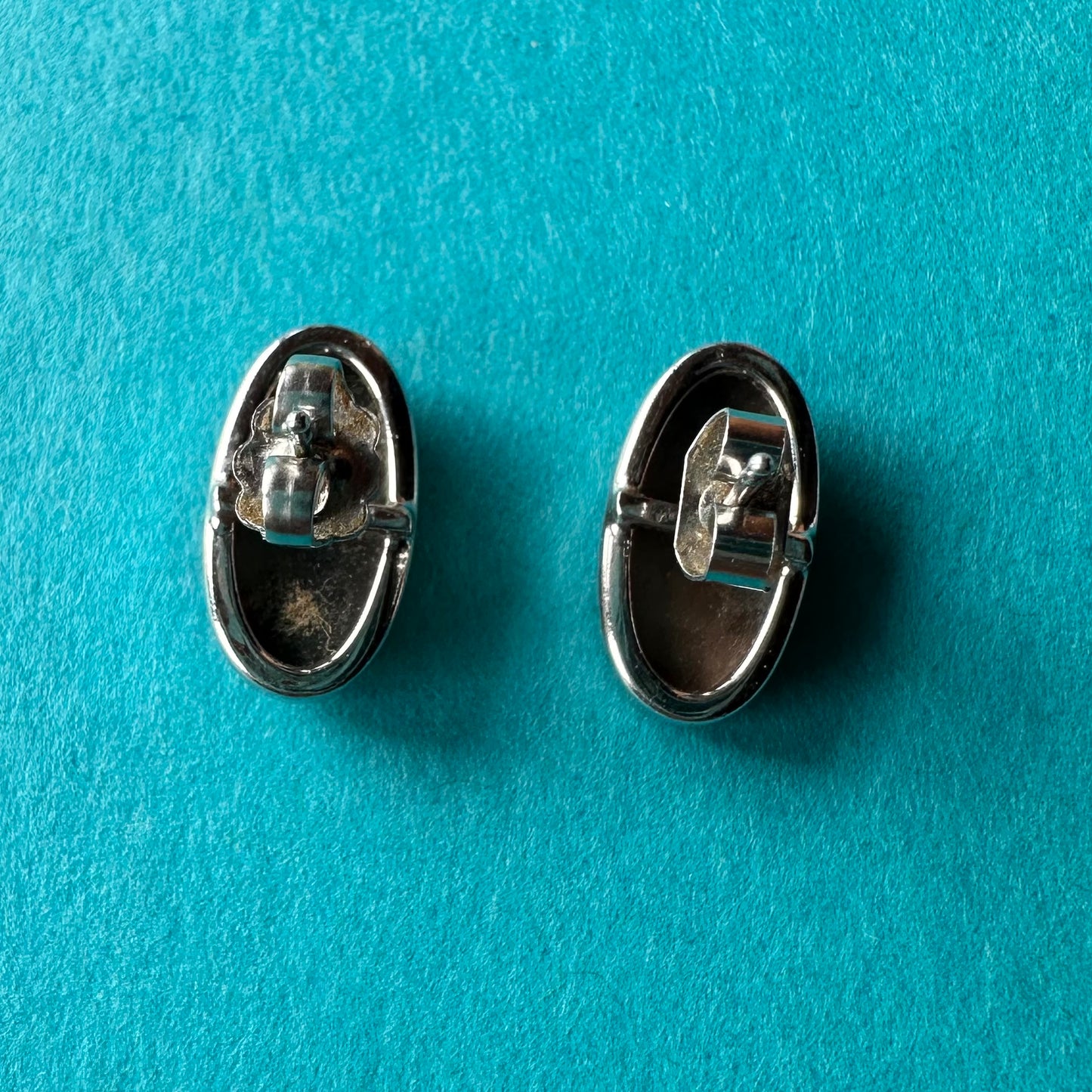 マザーオブパール カメオ スタッドピアス