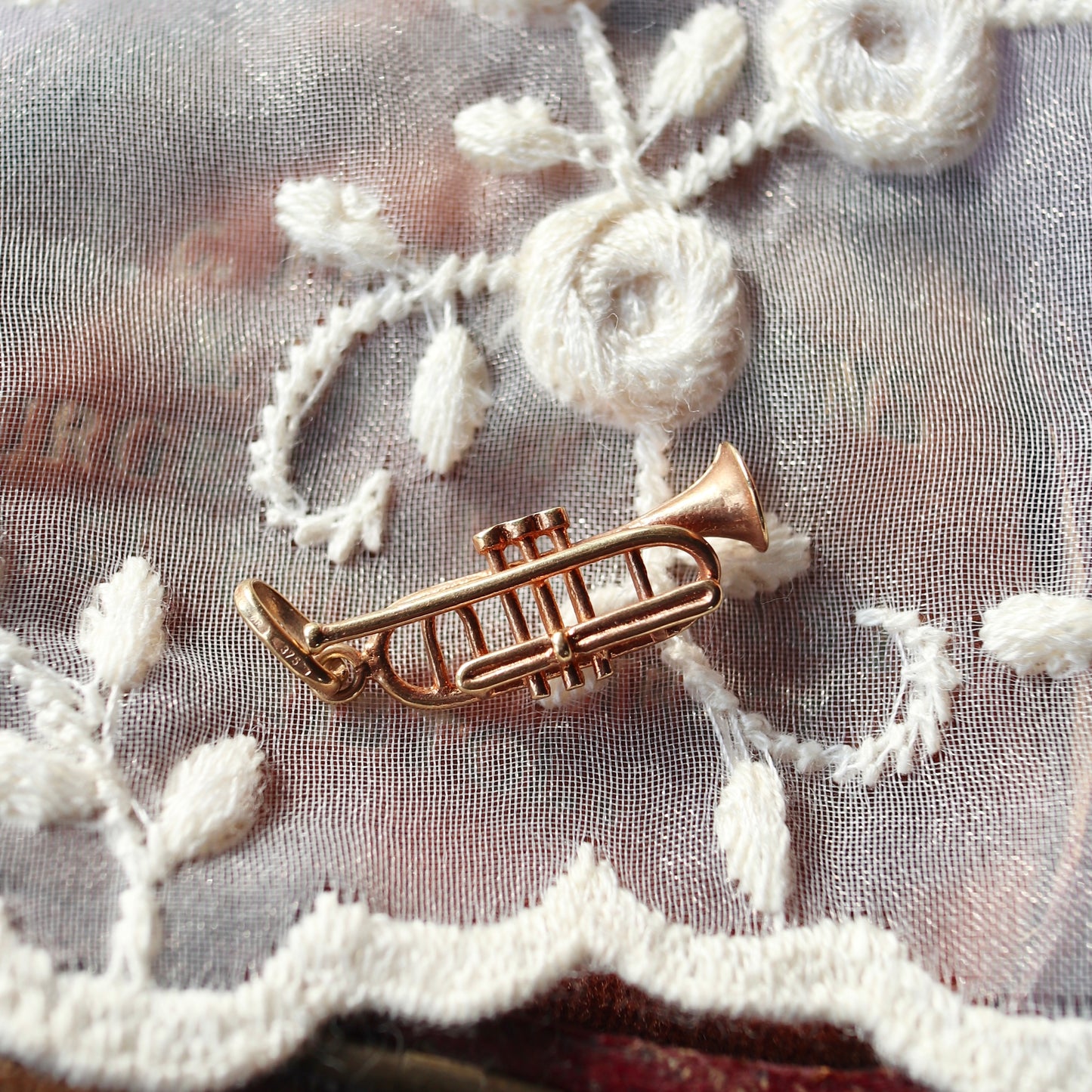 9ctゴールド トランペット ヴィンテージチャーム