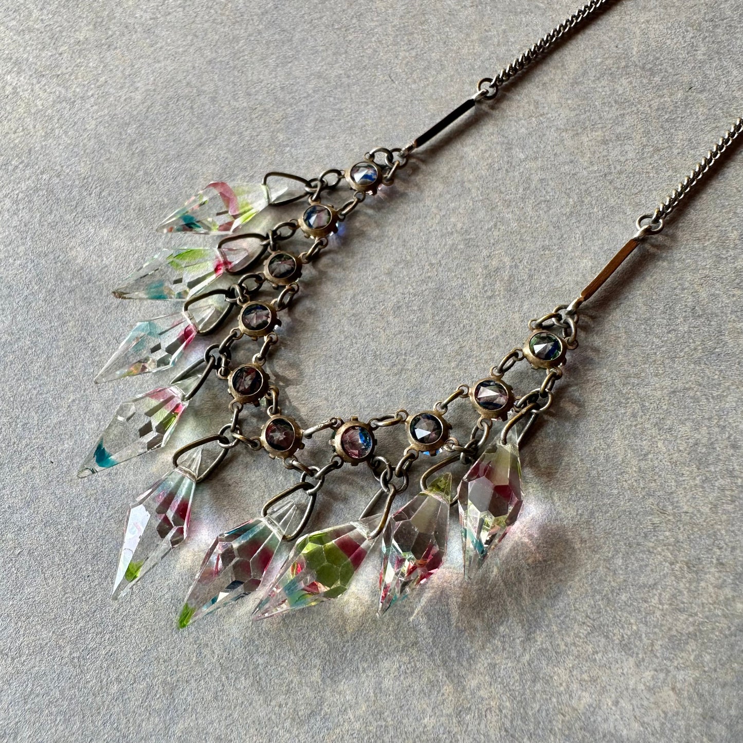 アイリスグラス ドロップネックレス